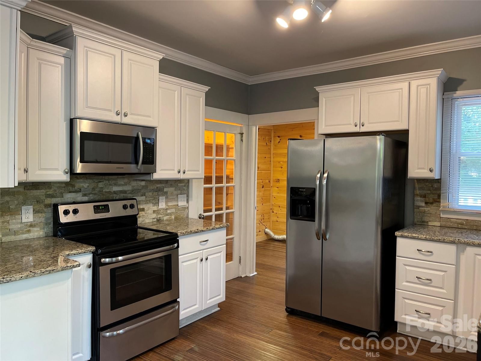 216 Catawba Avenue, Mount Holly, NC 28120 - Photo 4
