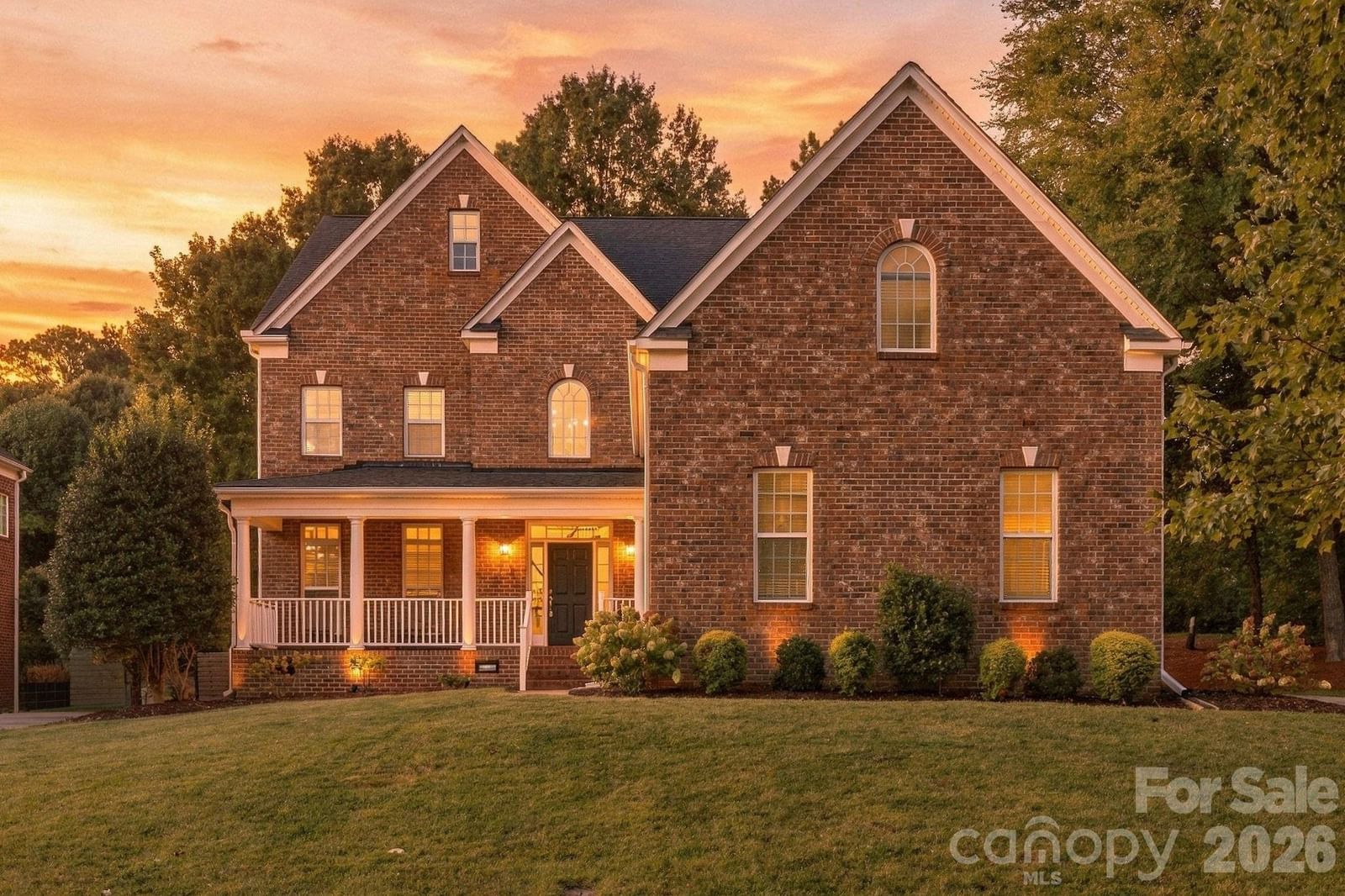 2561 Fallbrook Place, Concord, NC 28027 - Photo 2