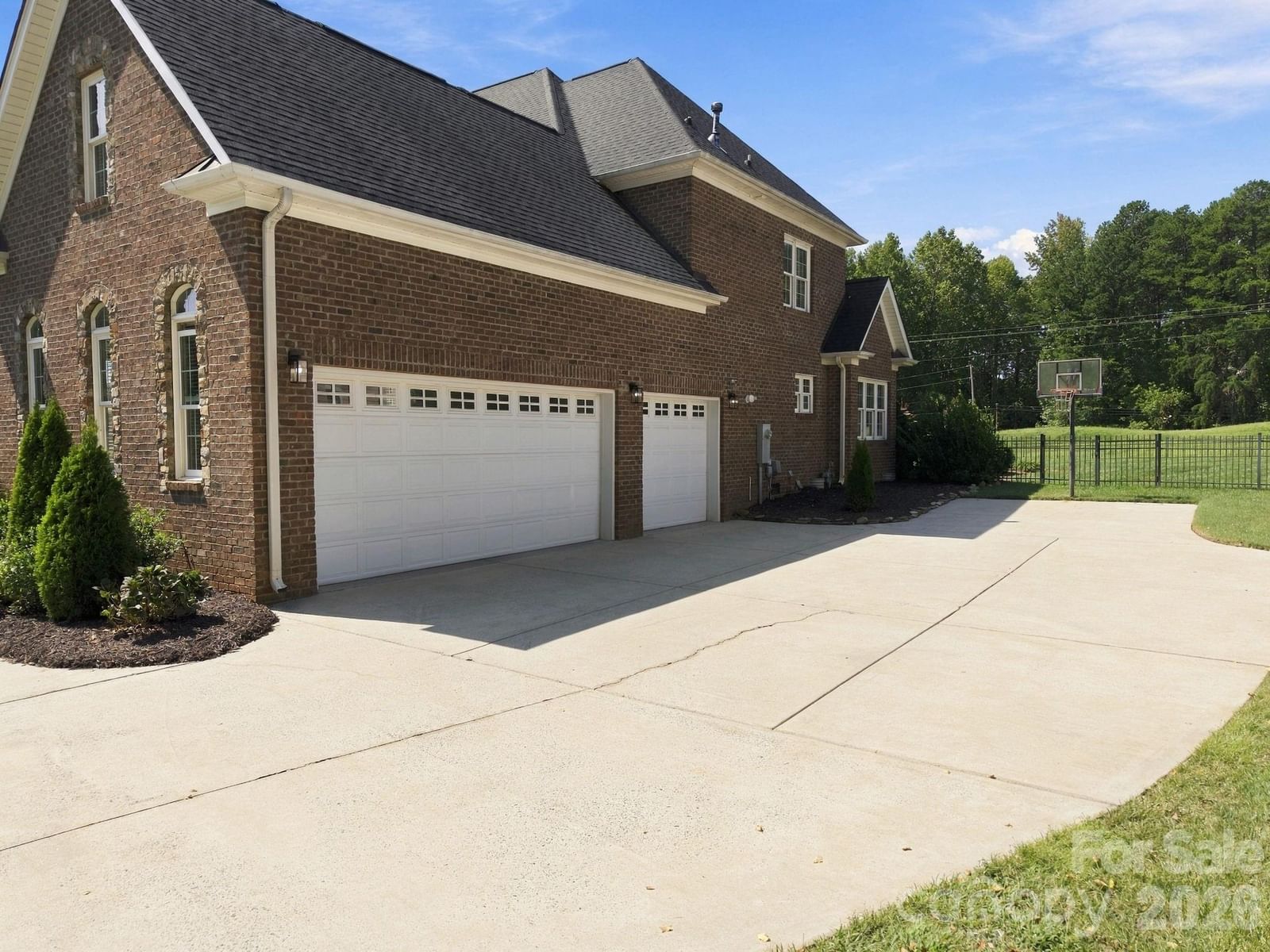 6671 Fox Ridge Circle, Davidson, NC 28036 - Photo 2