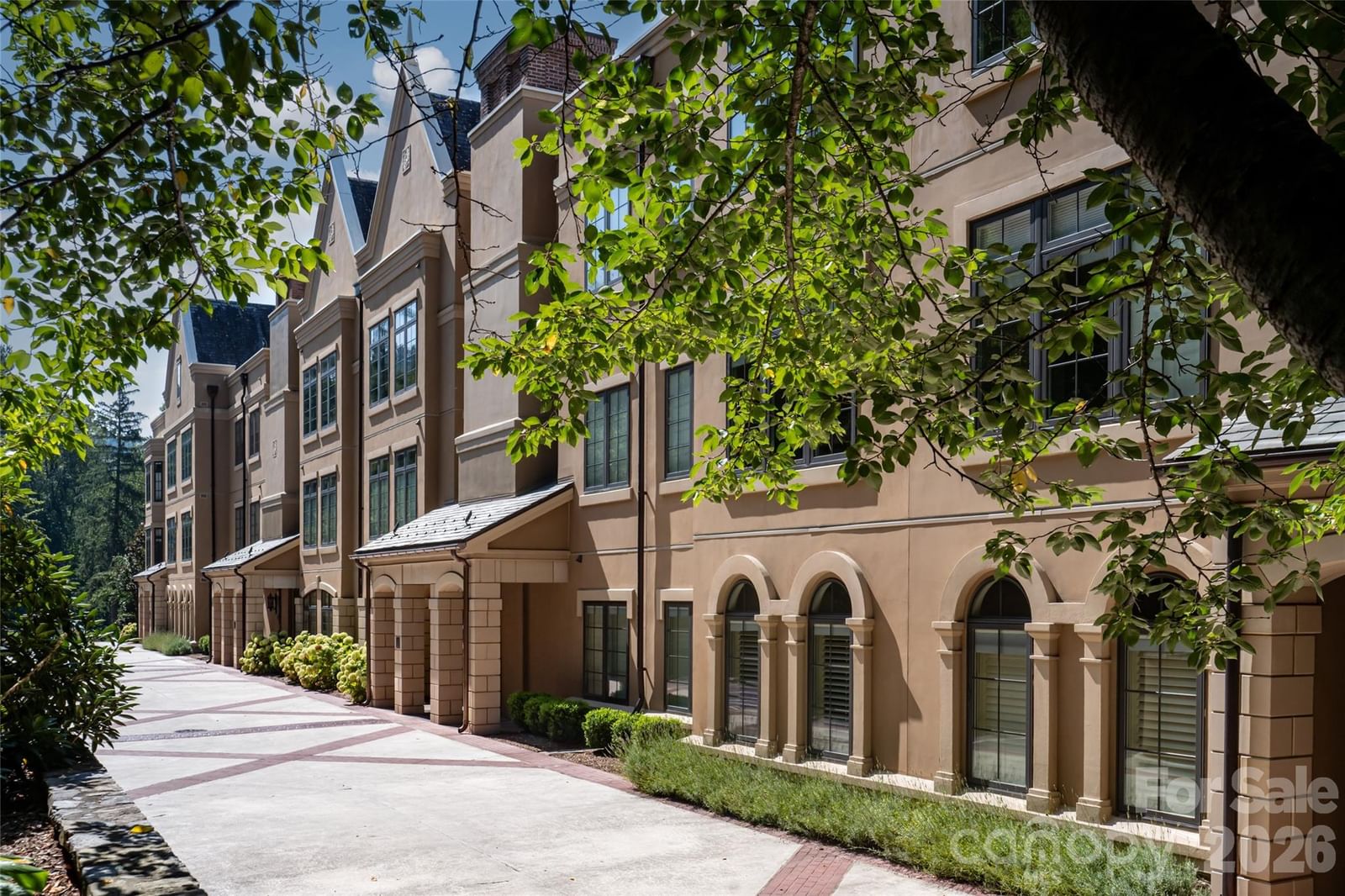 288 Macon Avenue #201, Asheville, NC 28804