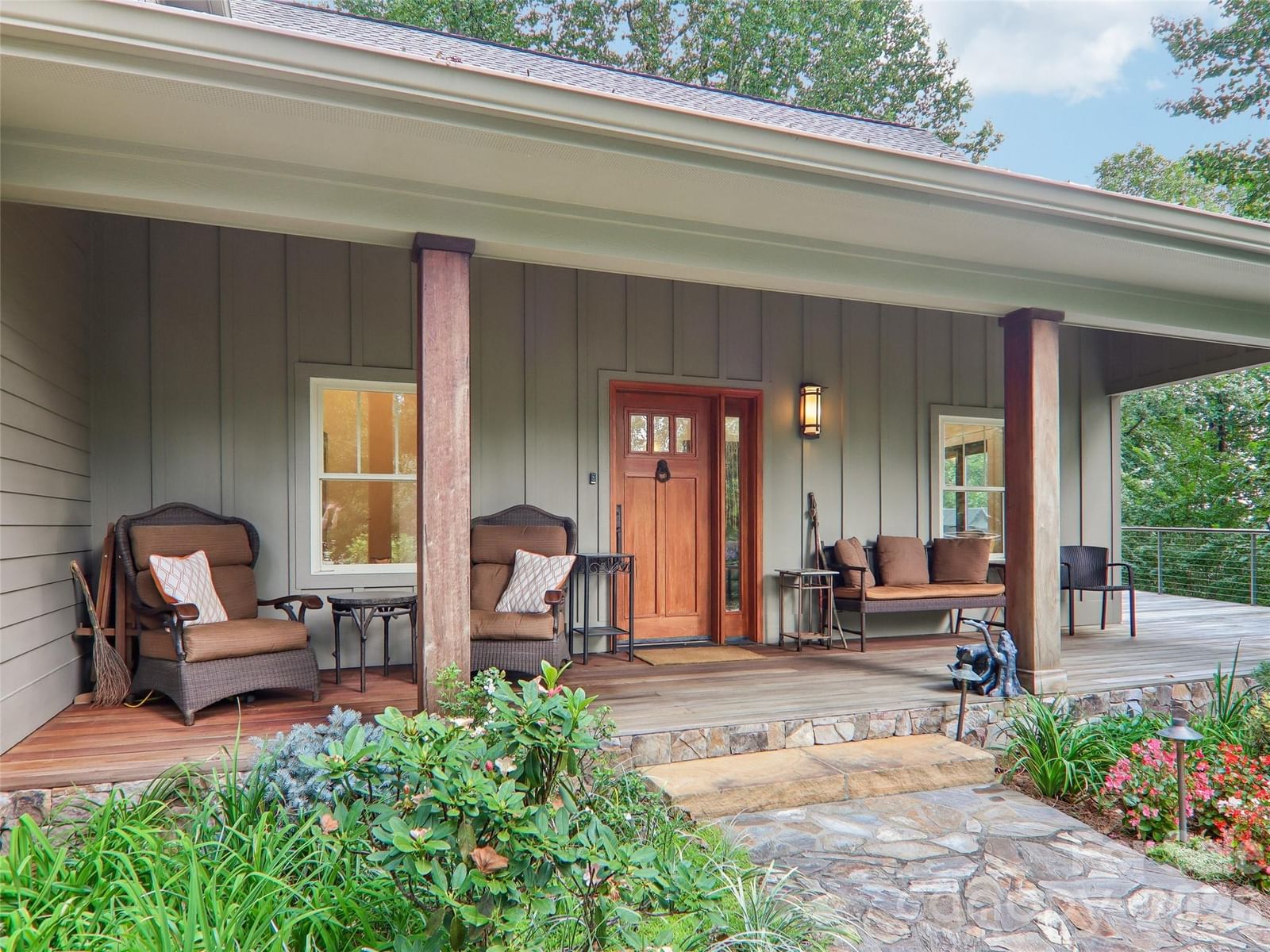 404 Southview Lane, Flat Rock, NC 28731 - Photo 2