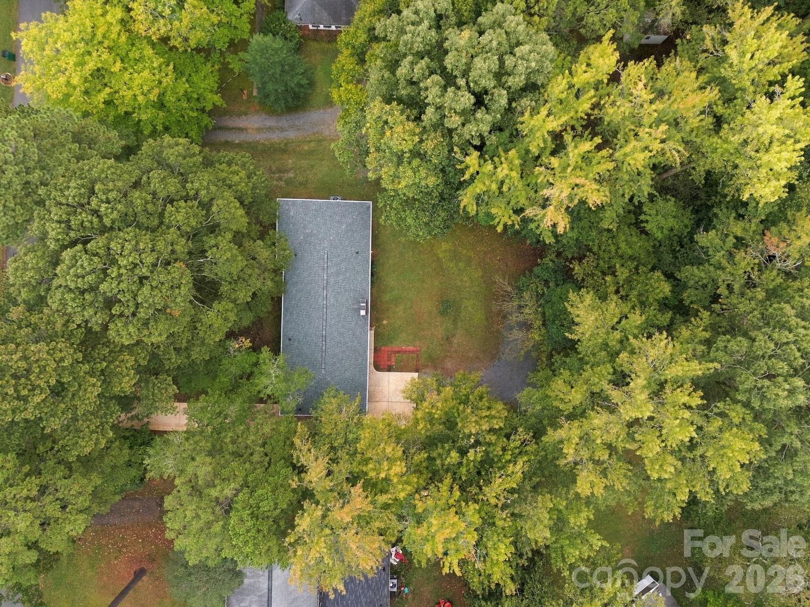7029 Linda Lake Drive, Charlotte, NC 28215 - Photo 2