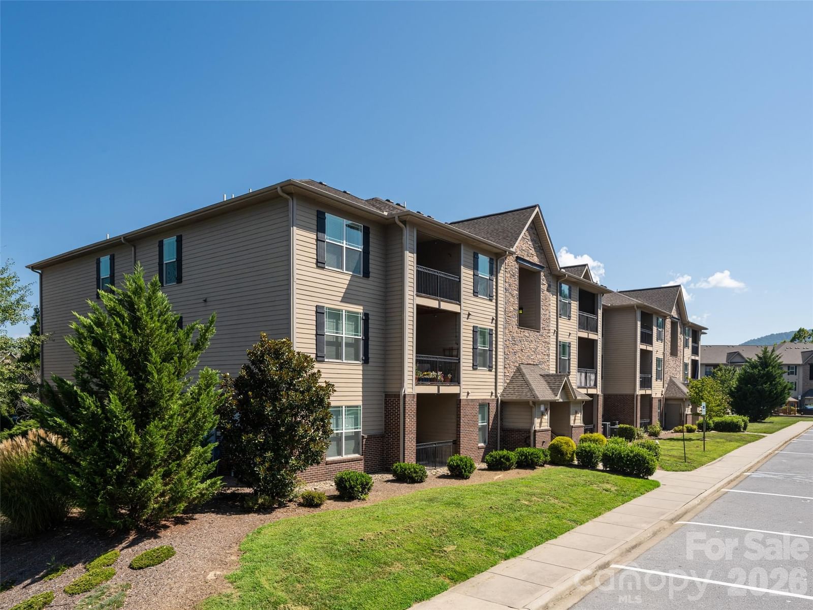 91 Brickton Village Circle #103, Fletcher, NC 28732 - Photo 2