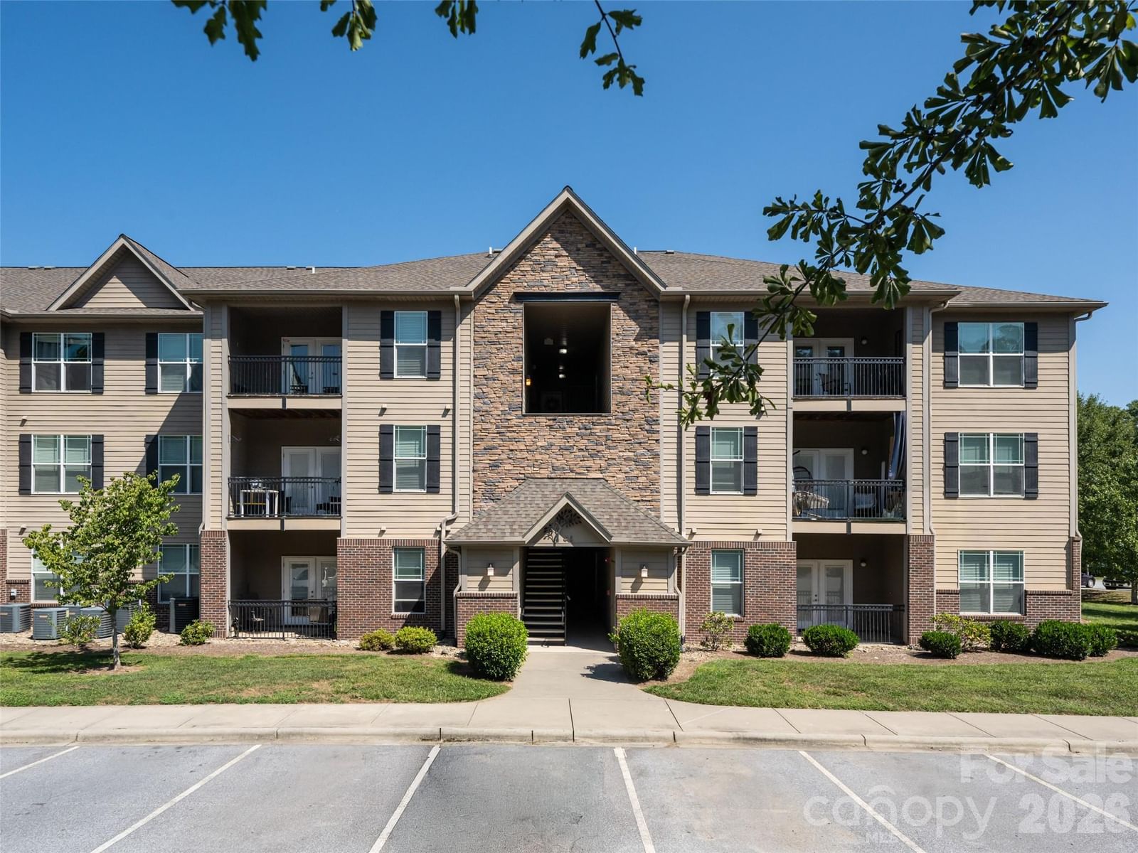 91 Brickton Village Circle #103, Fletcher, NC 28732 - Photo 3