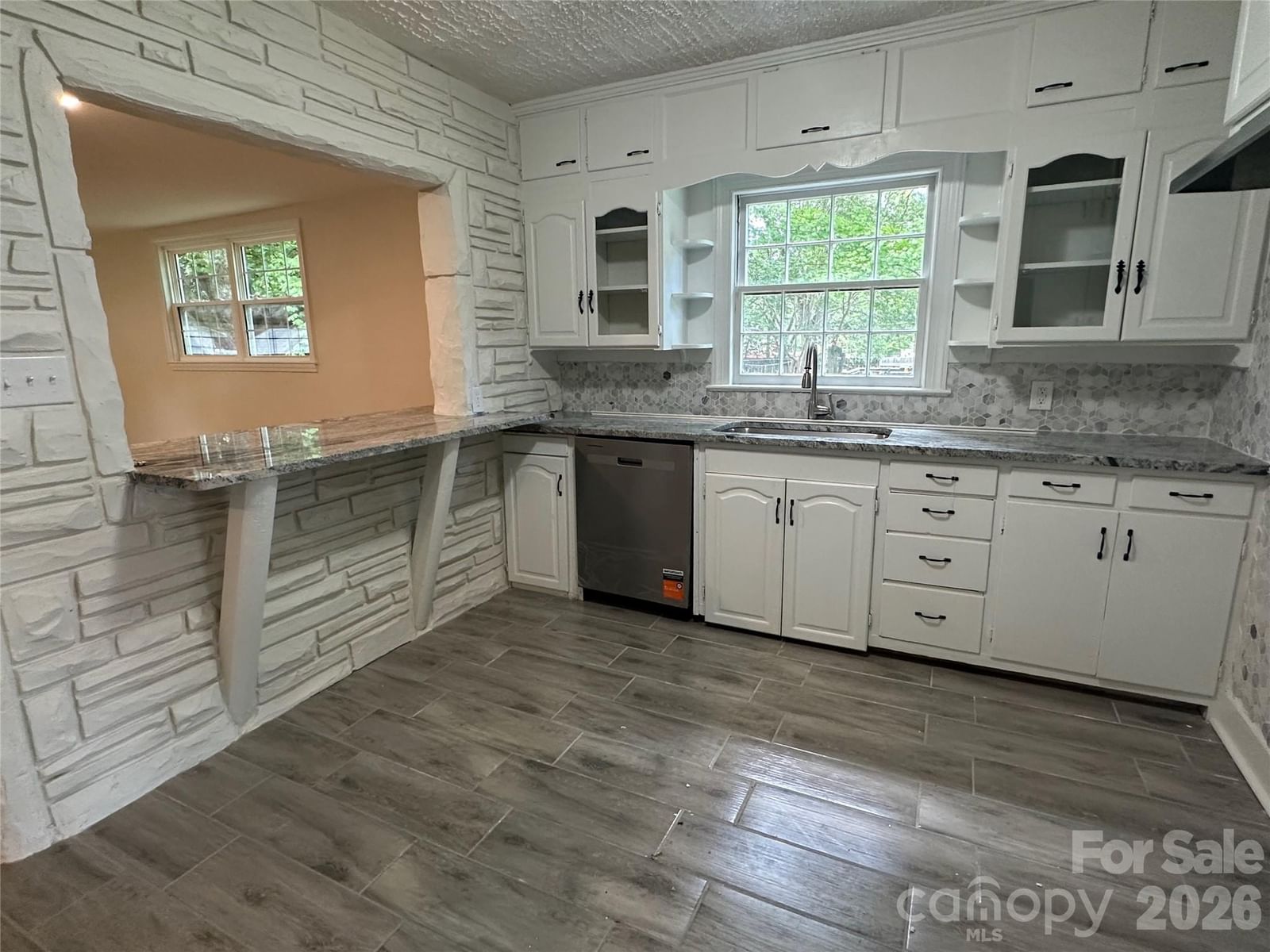 1900 Peachtree Street, Winston Salem, NC 27107 - Photo 5