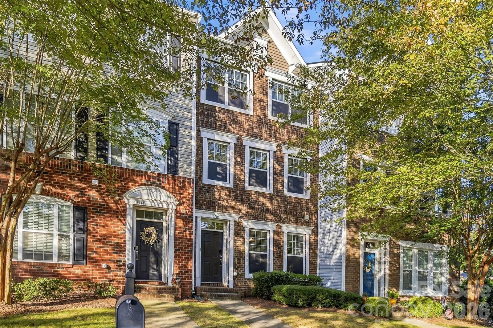 10710 Kemptown Square Square, Mint Hill, NC 28227