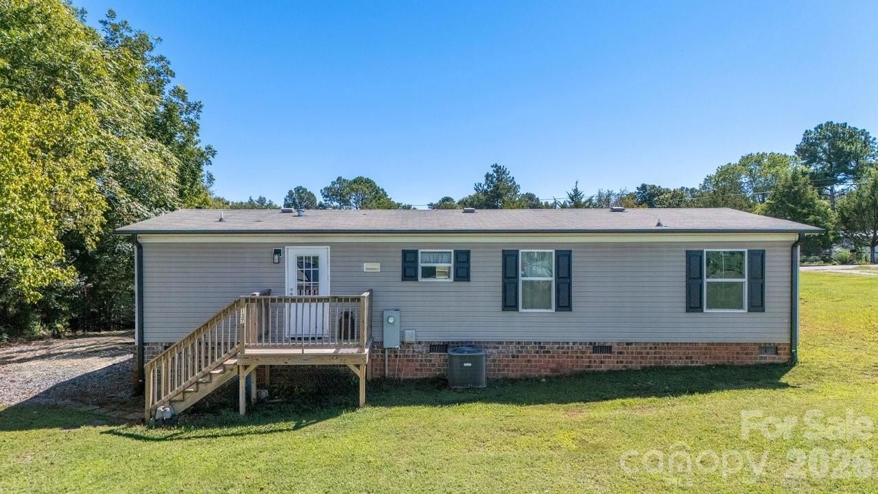 137 Calhoun Road, Stony Point, NC 28678 - Photo 3