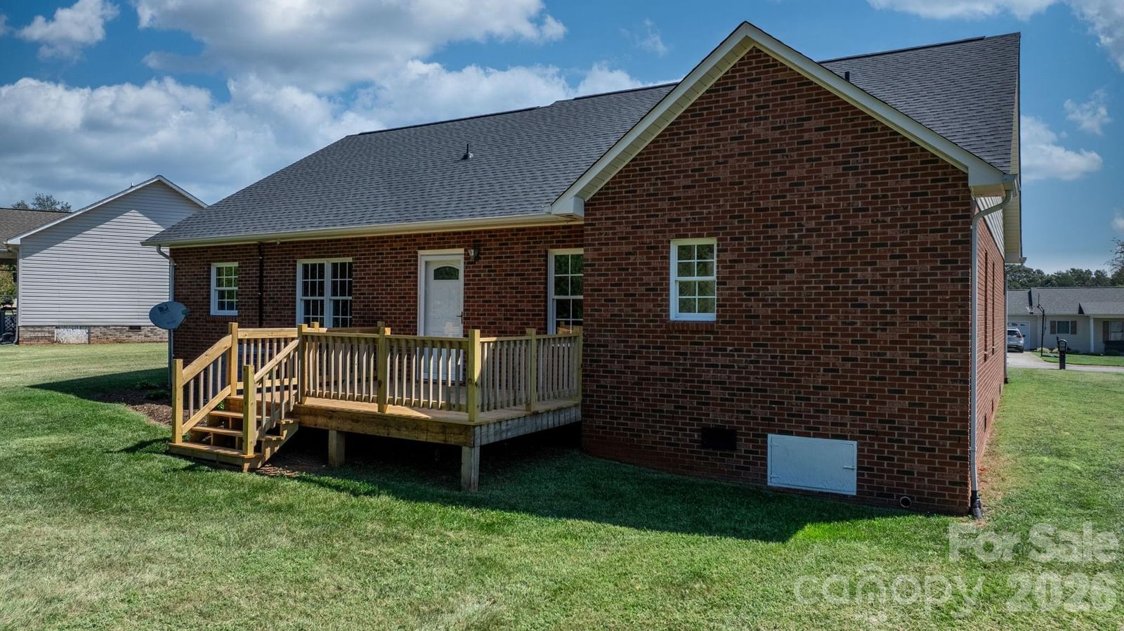 1420 Farmington Hills Drive, Conover, NC 28613 - Photo 3