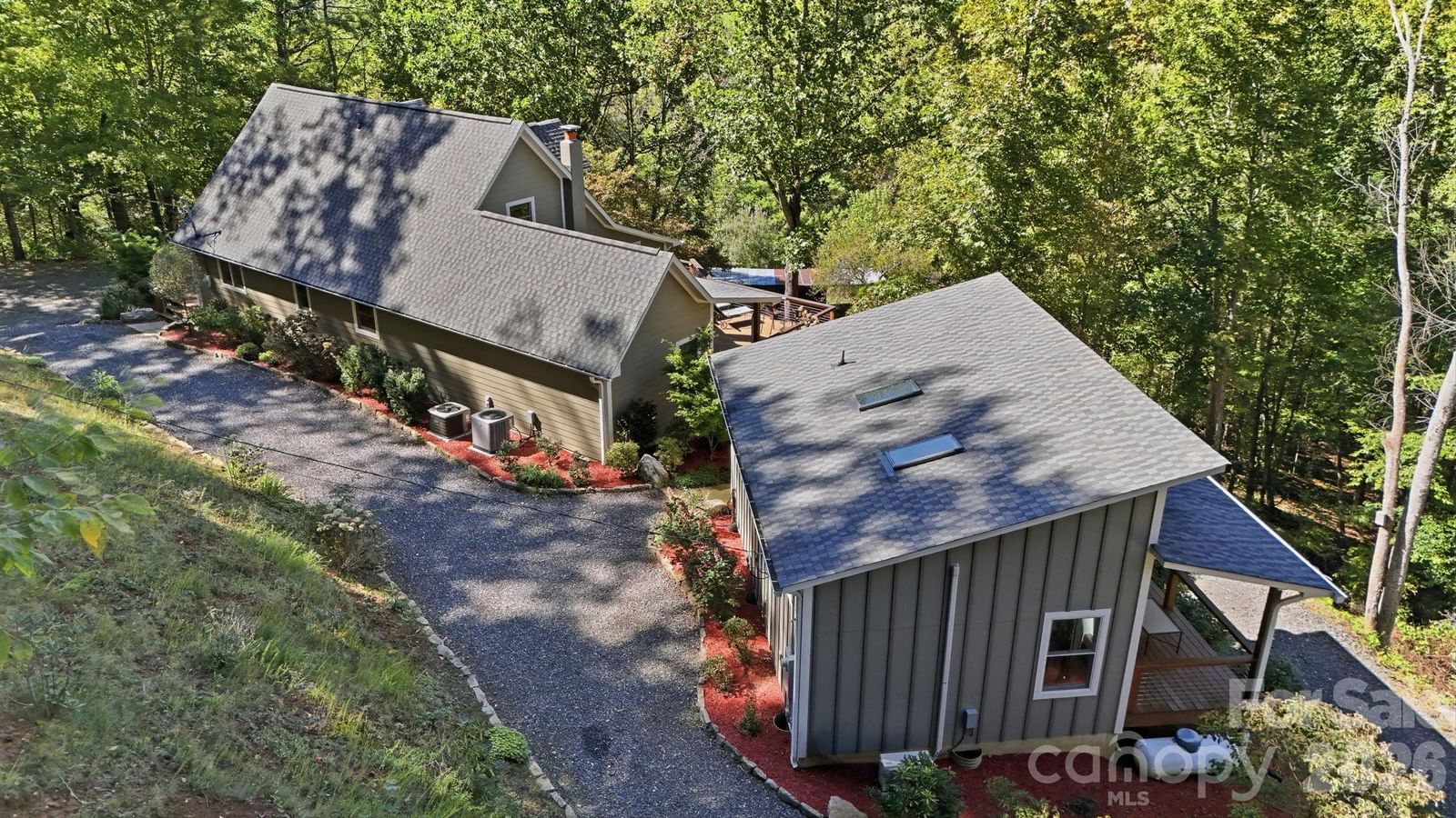 2711 Rabbit Hop Road, Spruce Pine, NC 28777 - Photo 4