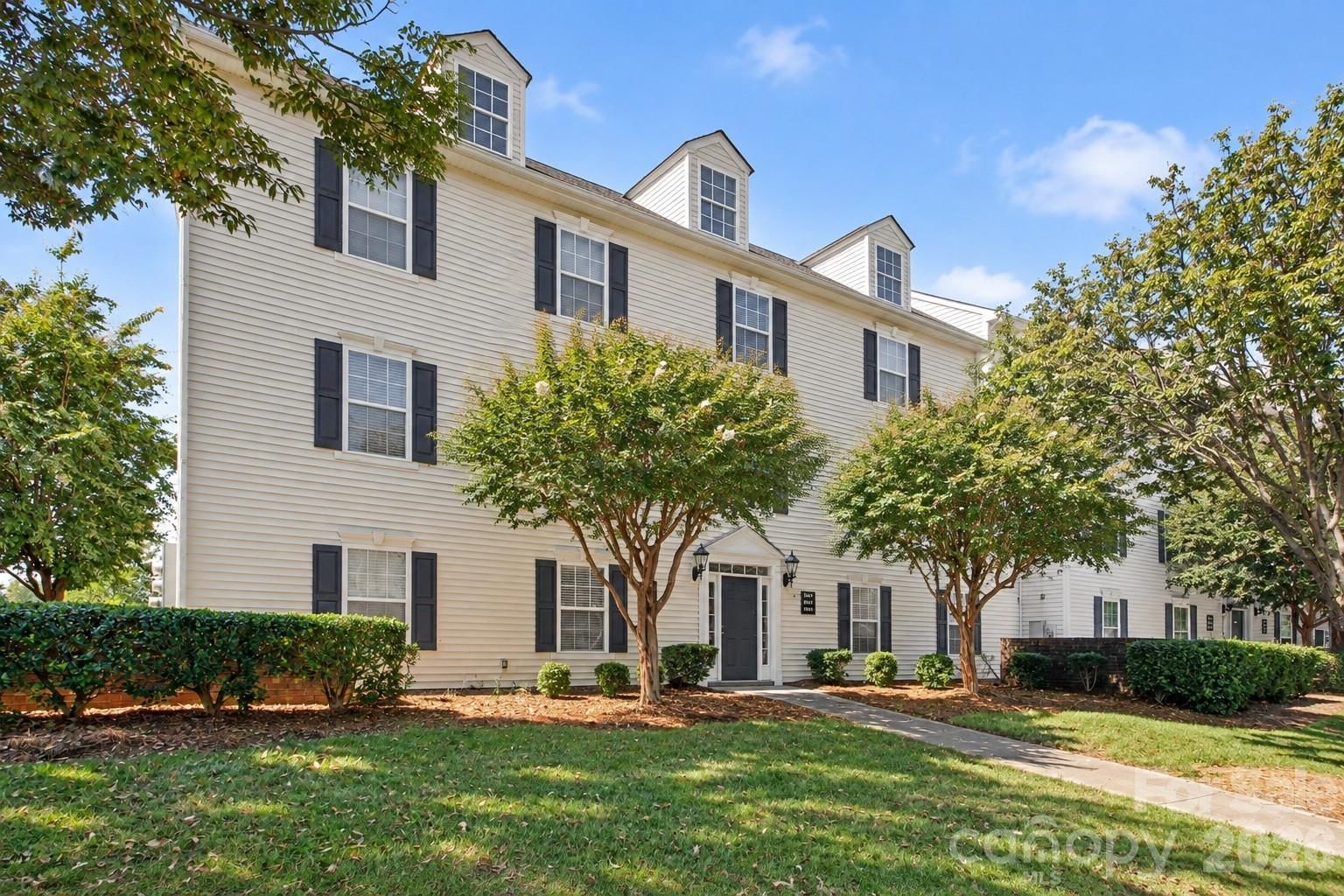 3845 Carl Parmer Drive, Harrisburg, NC 28075