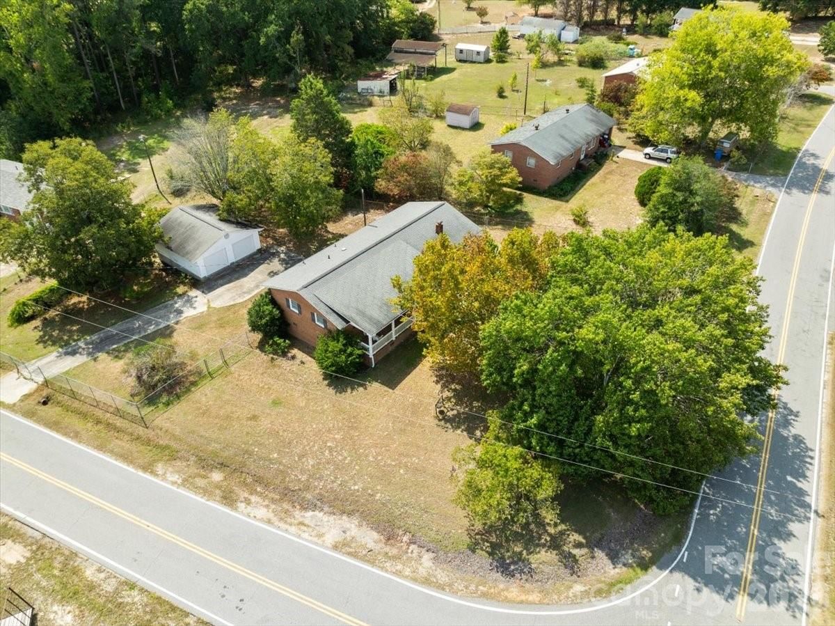 630 Pigg Street, Pageland, SC 28728 - Photo 3