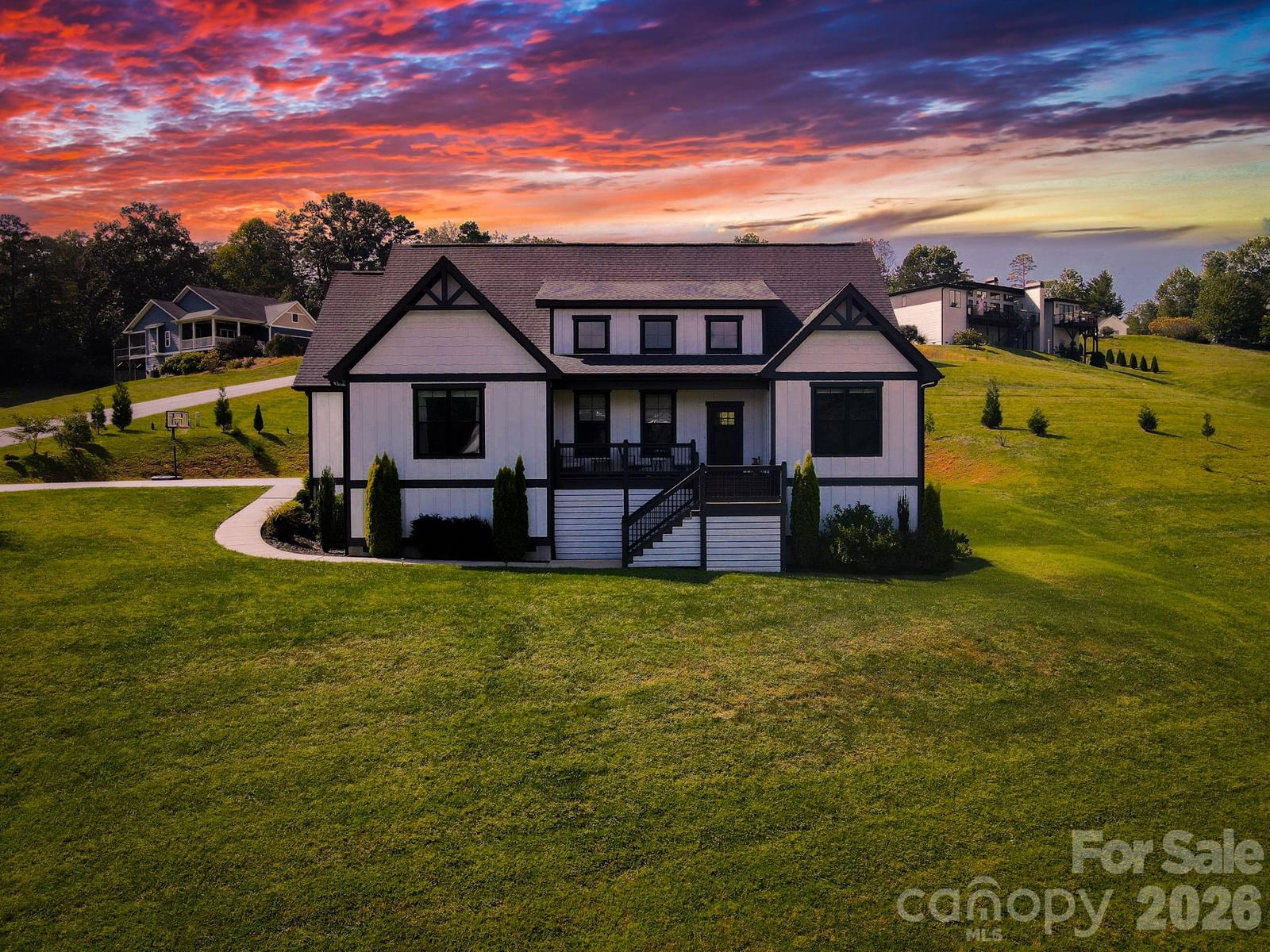 153 Israel Road, Leicester, NC 28748