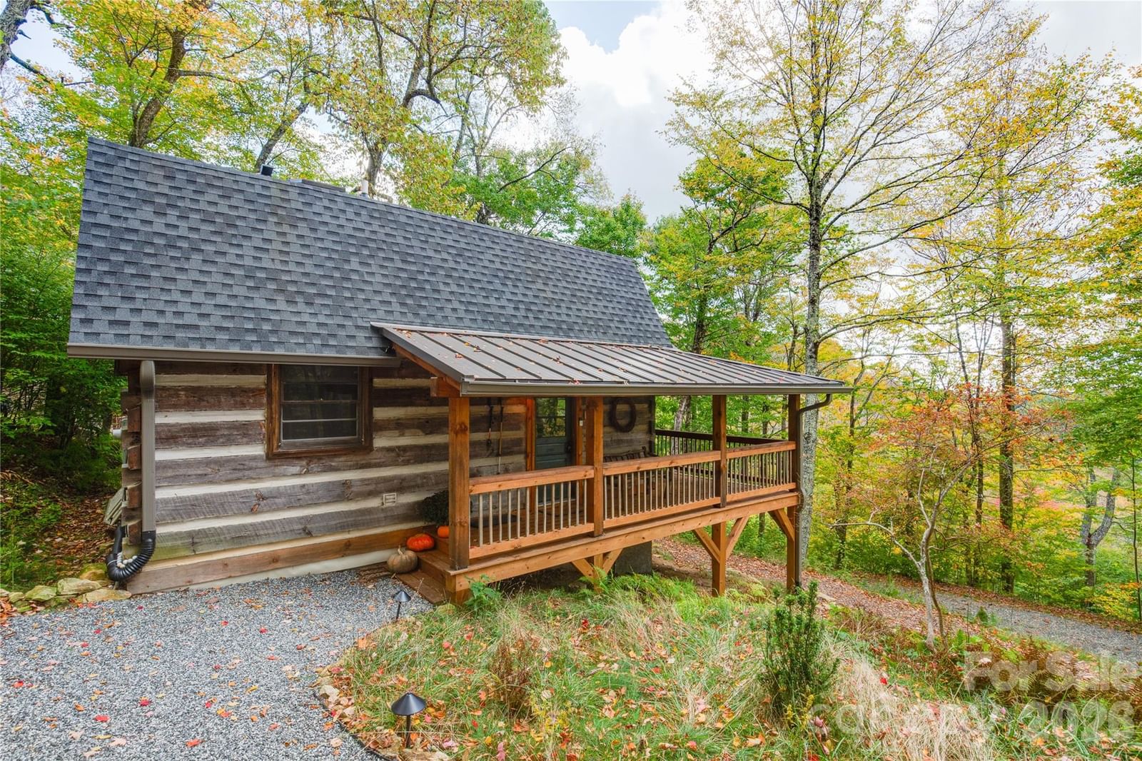 963 El Miner Drive, Mars Hill, NC 28754 - Photo 5