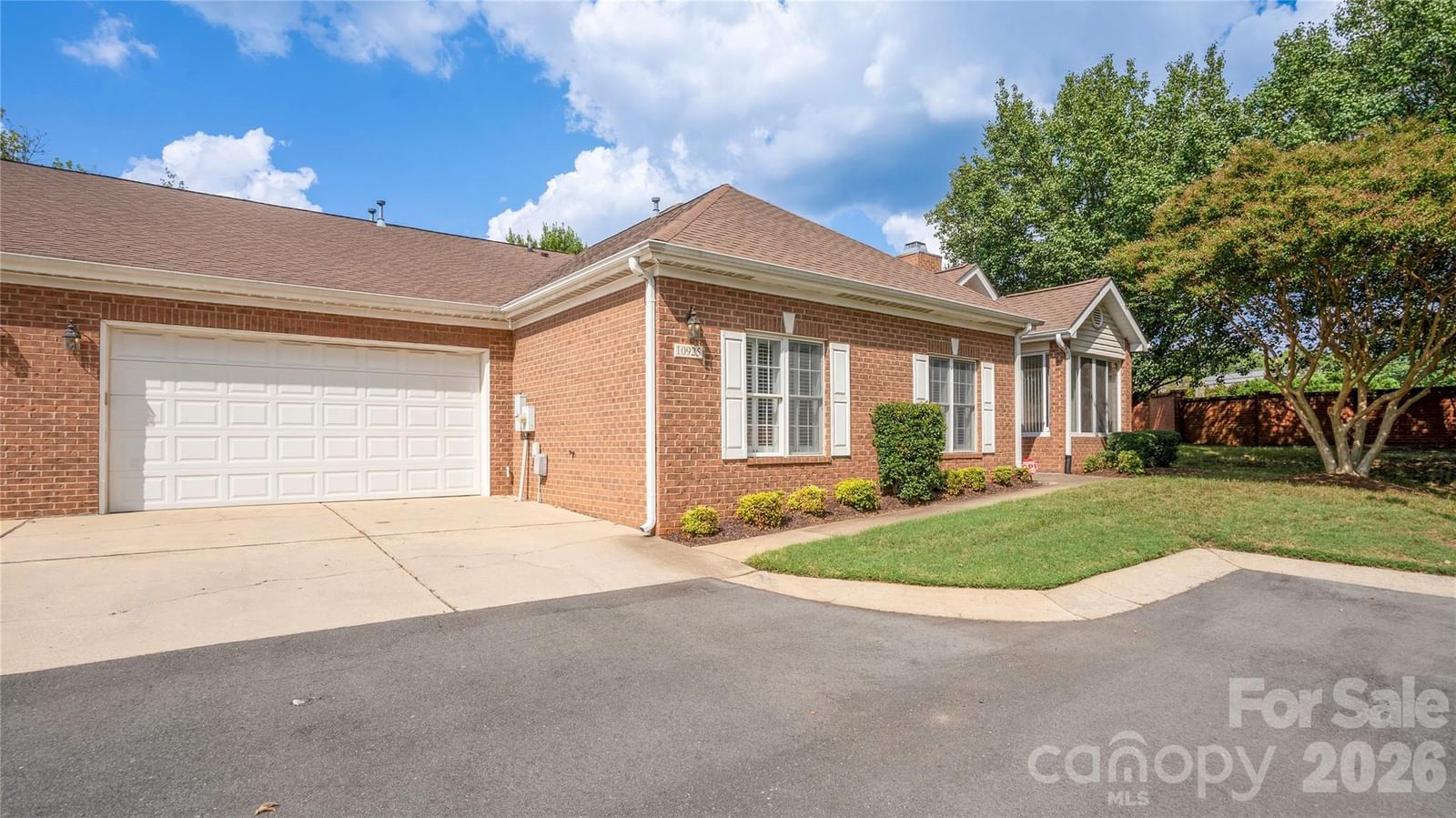 10925 Oakside Court, Pineville, NC 28210 - Photo 3