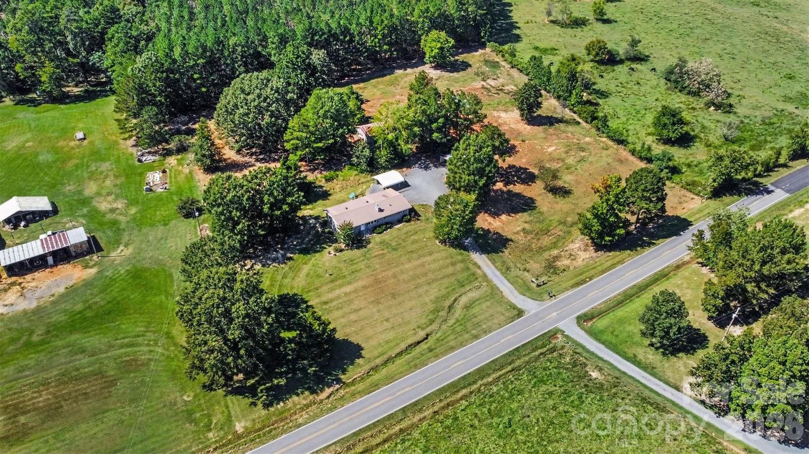 8121 Old Davis Road, Norwood, NC 28128 - Photo 5