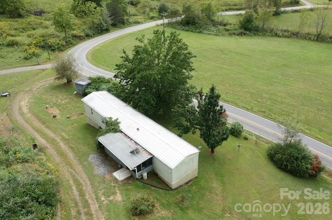 418 Green Valley Road, Leicester, NC 28748 - Photo 2