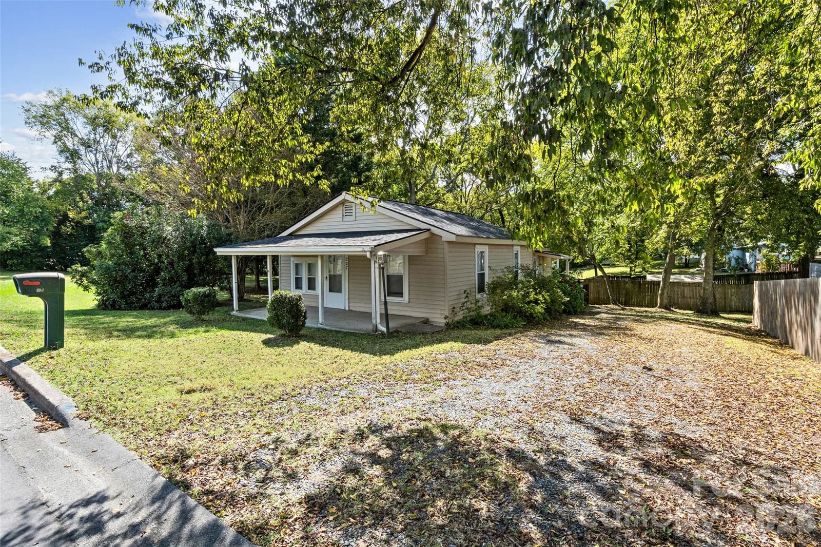227 Lowry Street, Pineville, NC 28134 - Photo 3