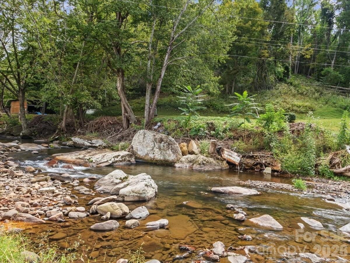 3206 Fork Mountain Road, Bakersville, NC 28705 - Photo 2
