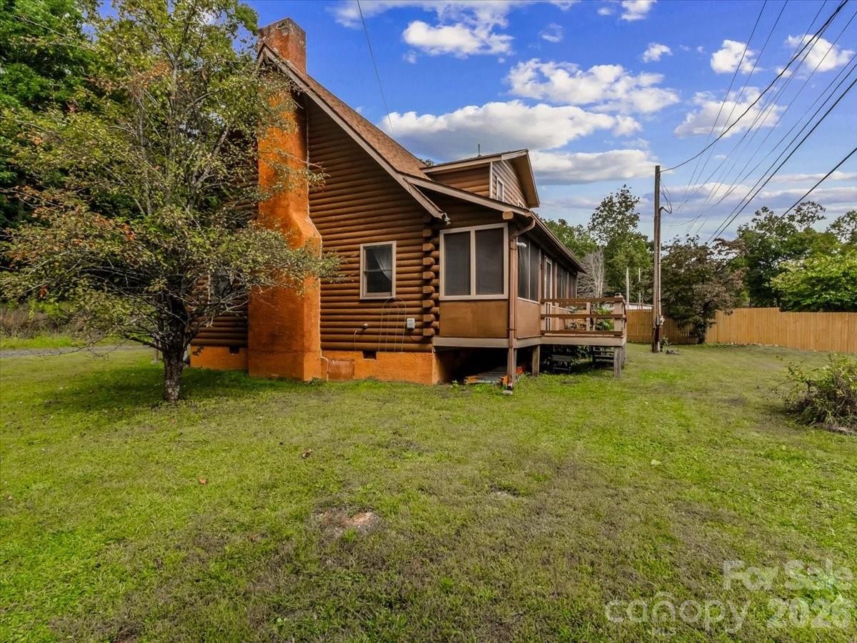 3206 Fork Mountain Road, Bakersville, NC 28705 - Photo 4