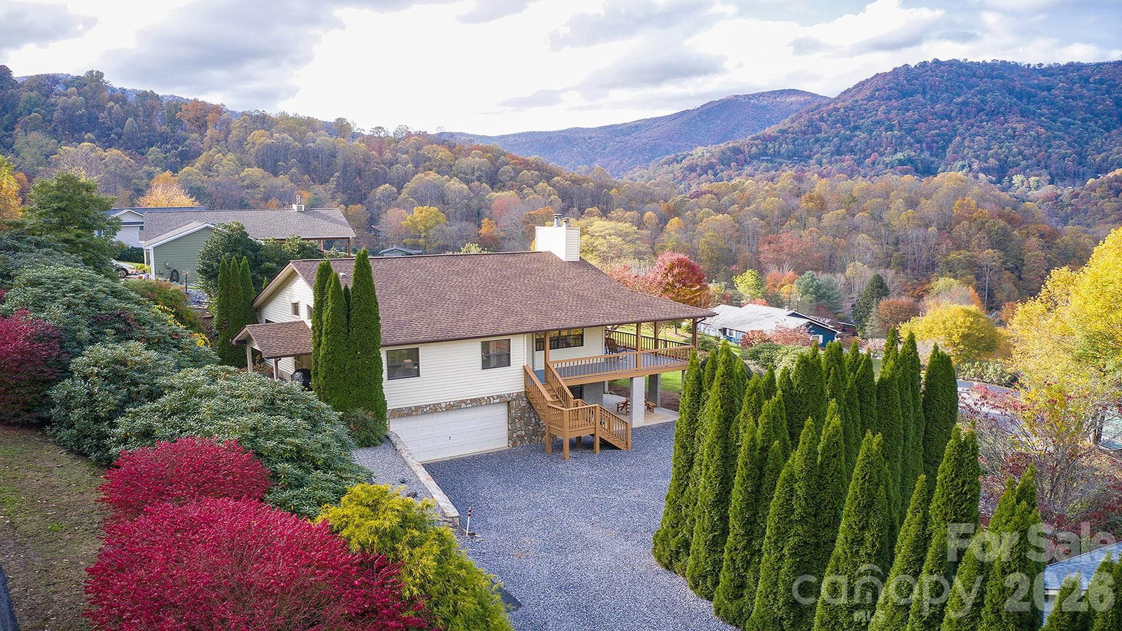 352 Lewis Lane, Maggie Valley, NC 28751 - Photo 2