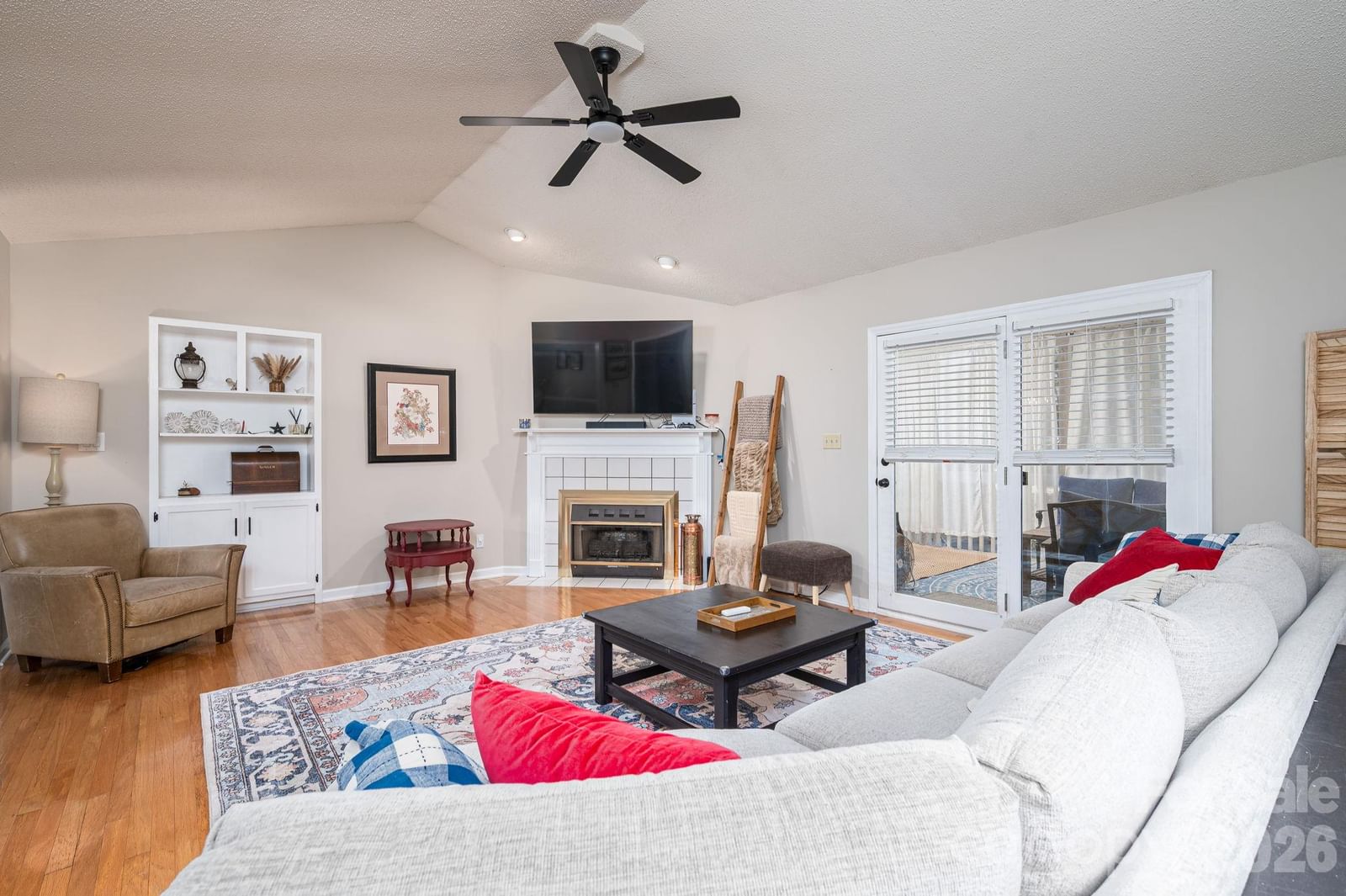 102 Moore Street, Lincolnton, NC 28092 - Photo 5