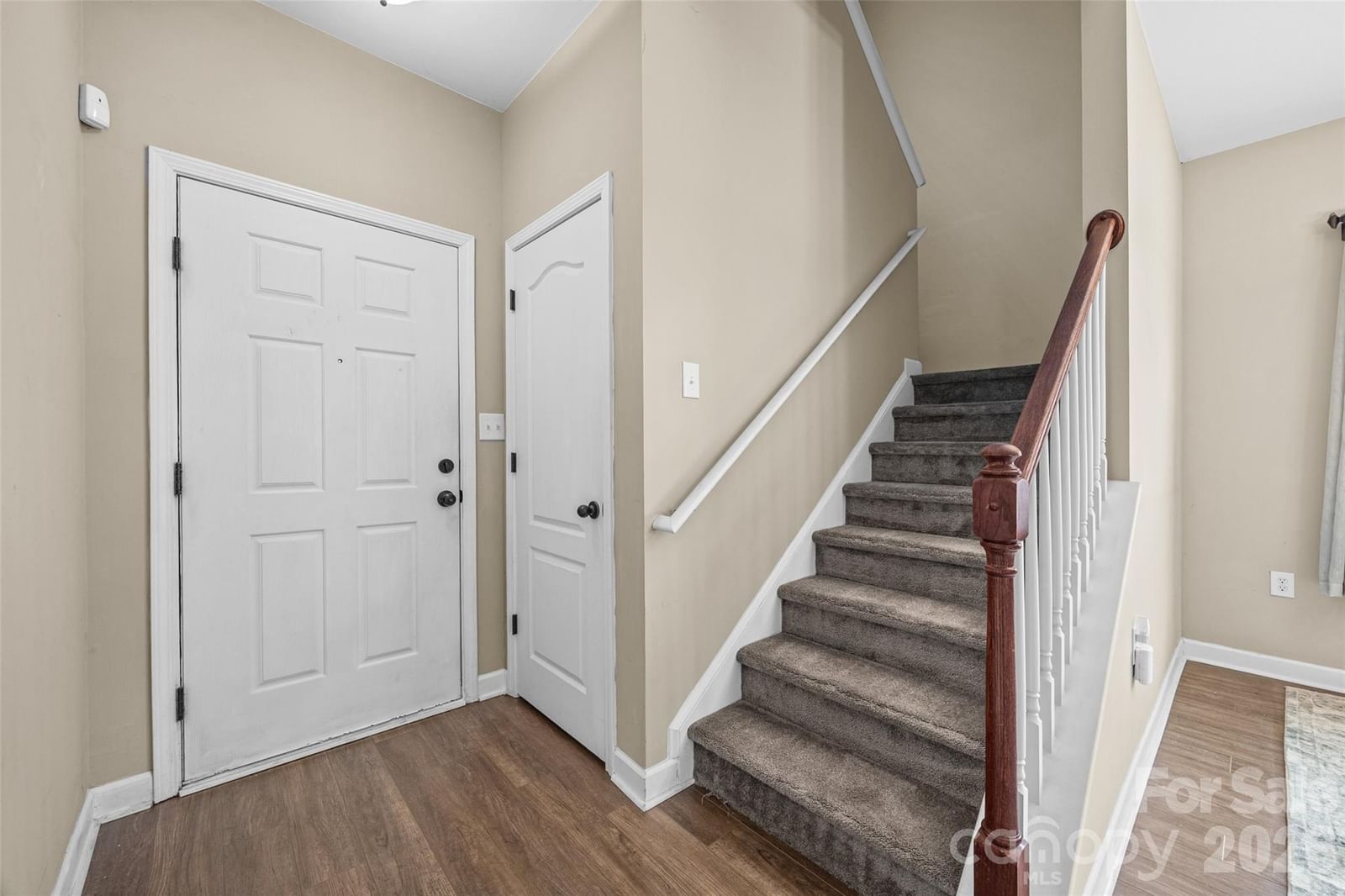 341 Sandy Spring Lane, Lake Wylie, SC 29710 - Photo 3