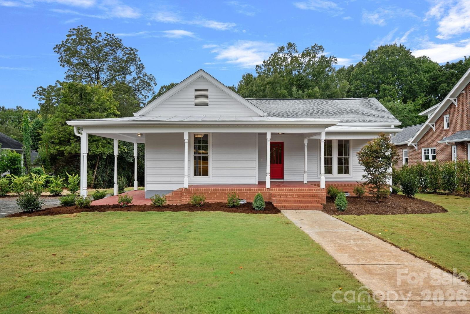 705 Main Street, Davidson, NC 28036