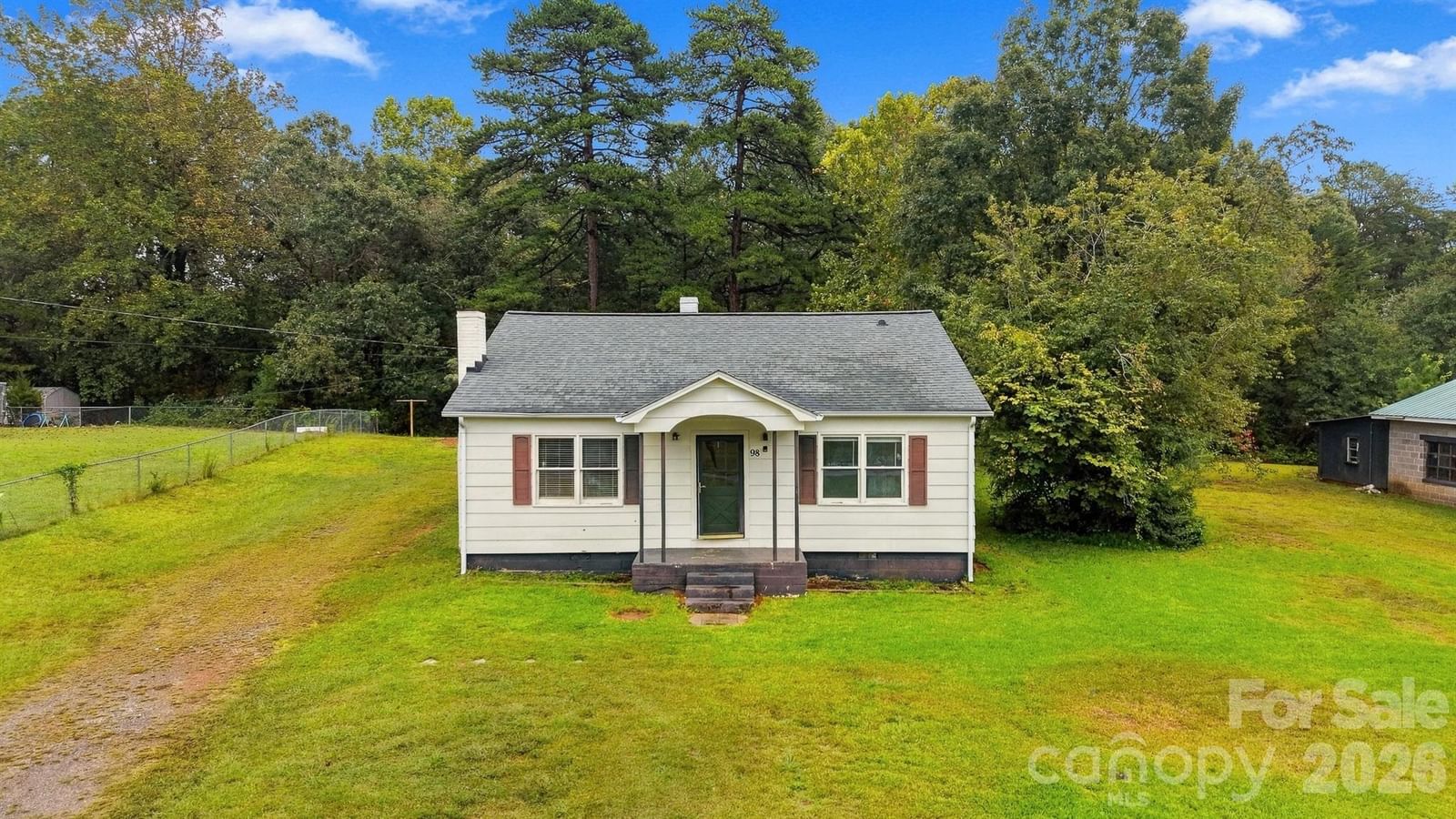98 Duke Street, Granite Falls, NC 28630 - Photo 4