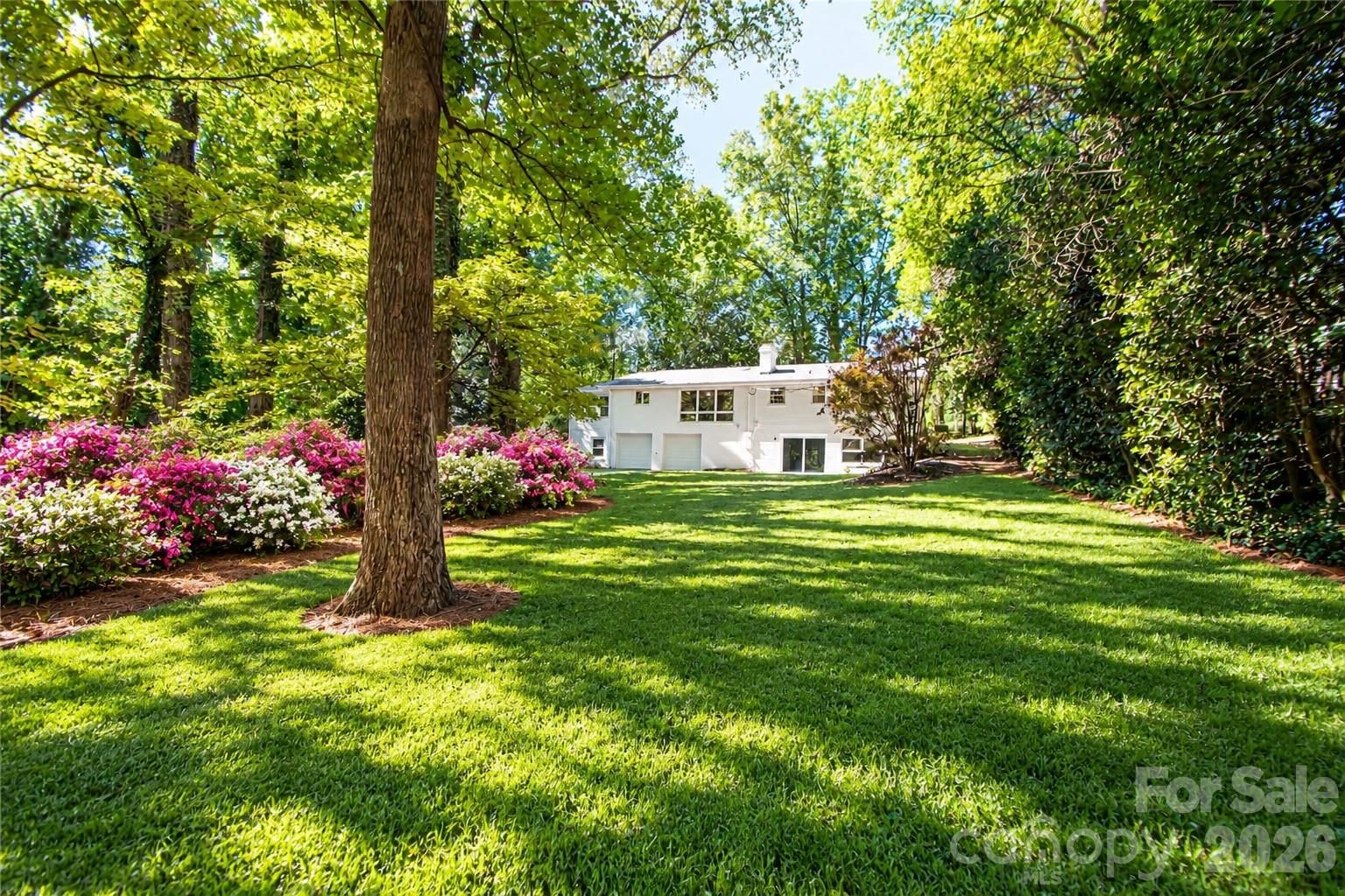 7400 Oakwood Lane, Charlotte, NC 28215 - Photo 4