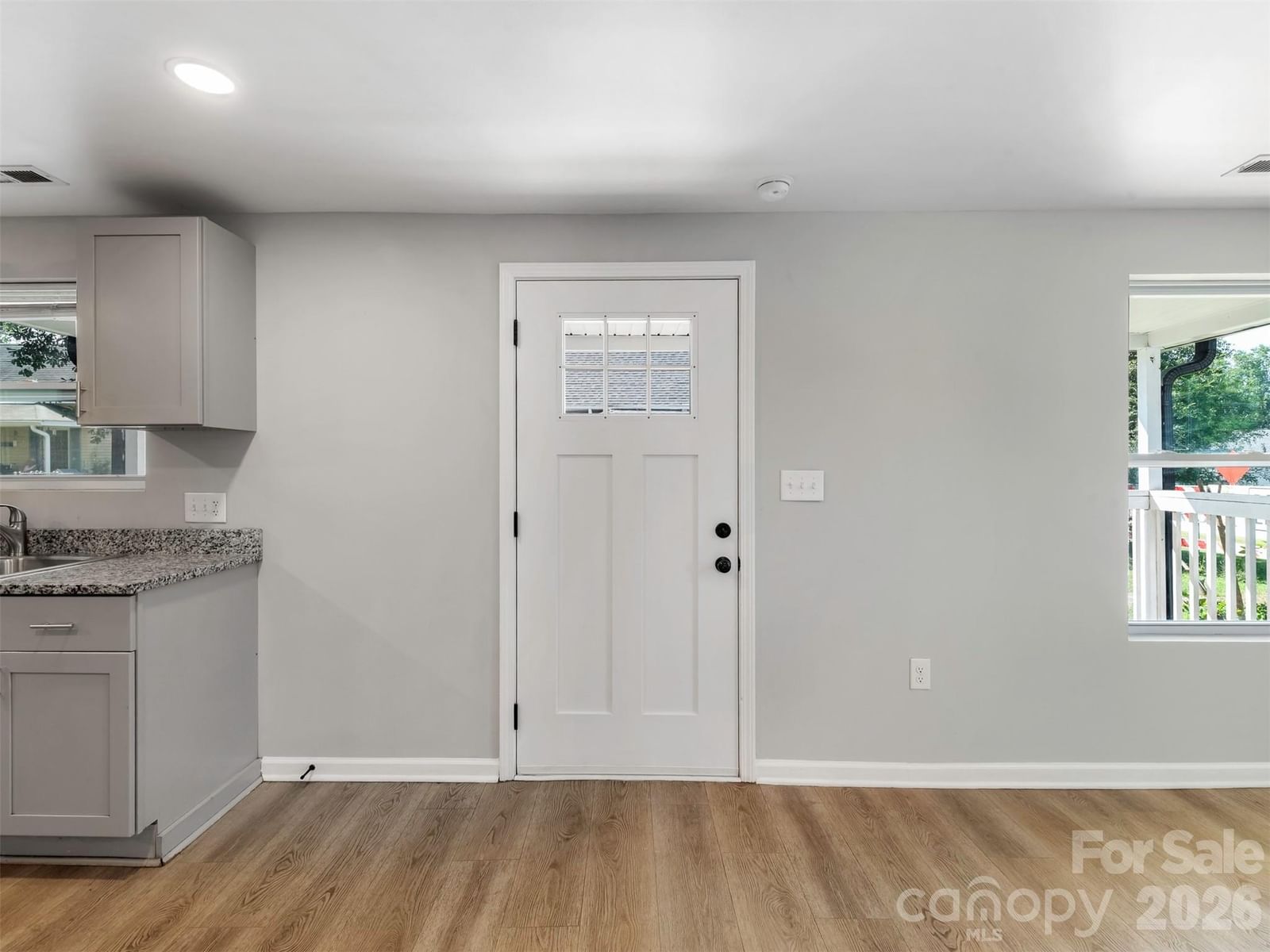 106 Park Street, Clover, SC 29710 - Photo 4