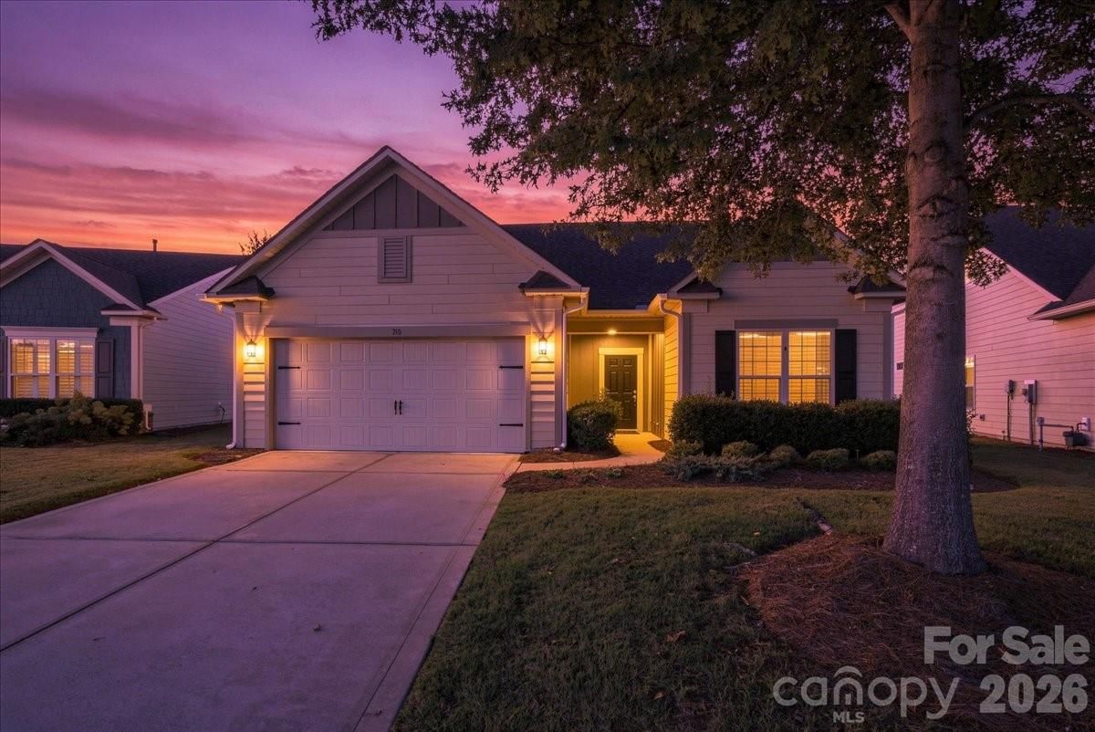 389 Harvest Valley Lane, Fort Mill, SC 29715 - Photo 4
