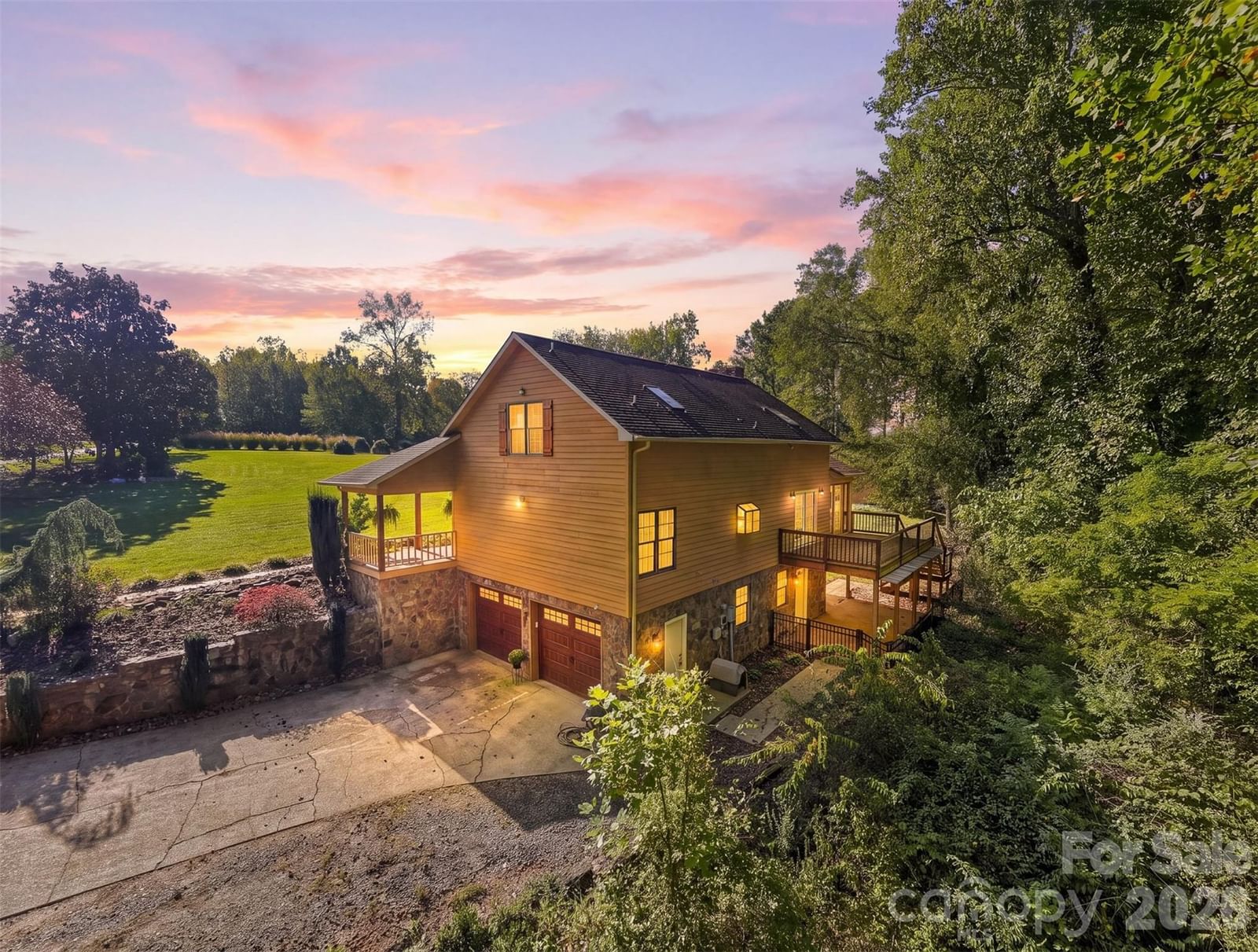 4013 Carlton Drive, Claremont, NC 28610 - Photo 4