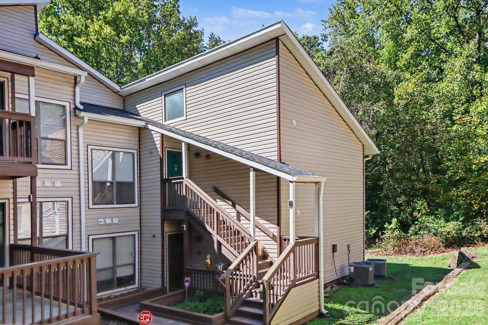 Property at 4401 Sharon Chase #H, Charlotte, NC 28215