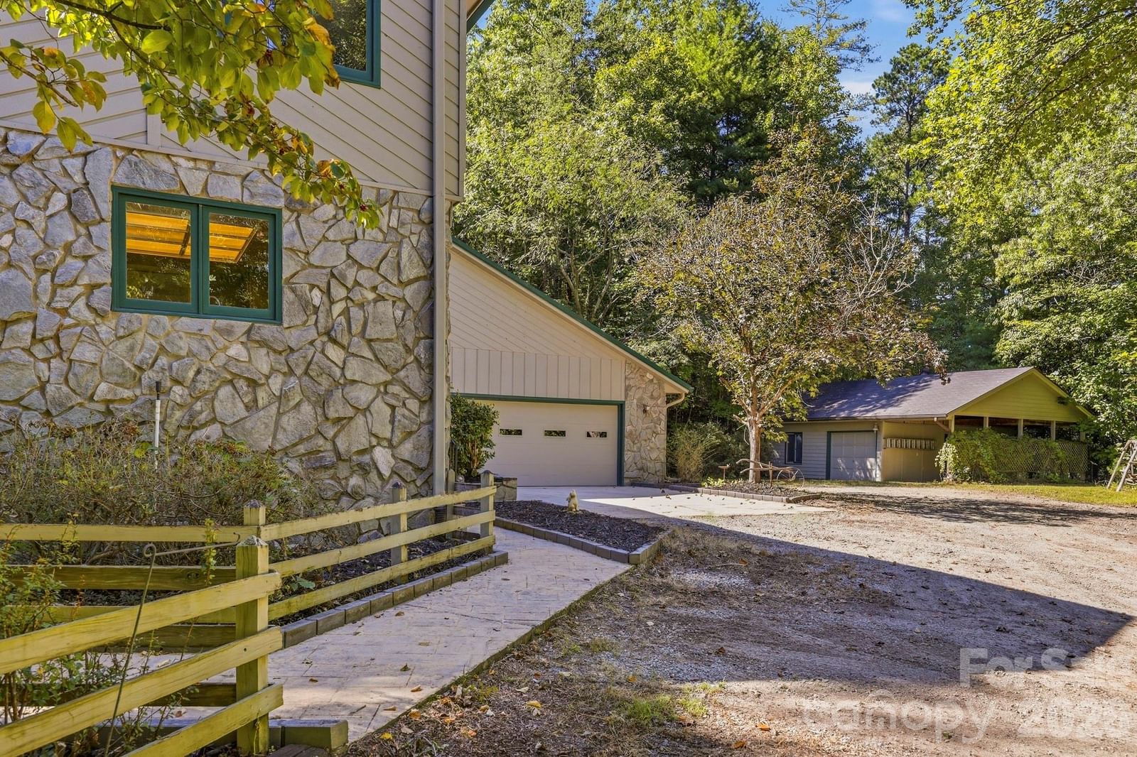 124 Moss Hill Lane, Lake Lure, NC 28746 - Photo 2