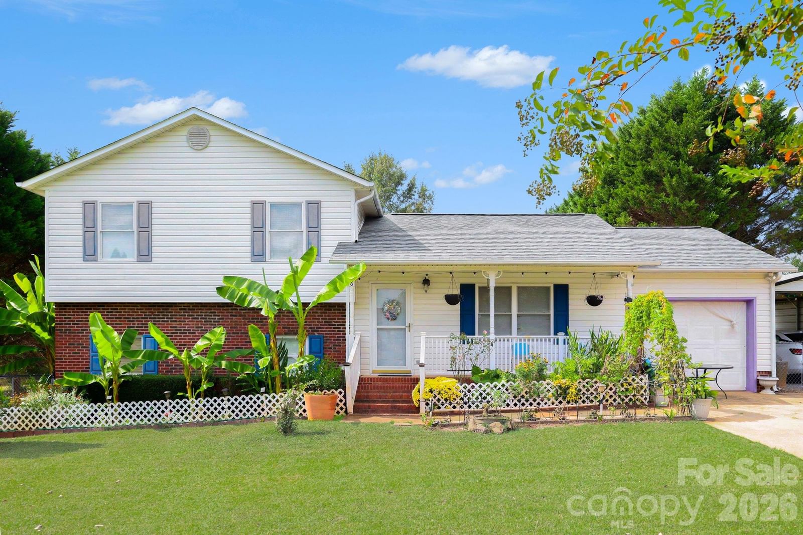 938 Lyndsey Brooke Court, Lincolnton, NC 28092