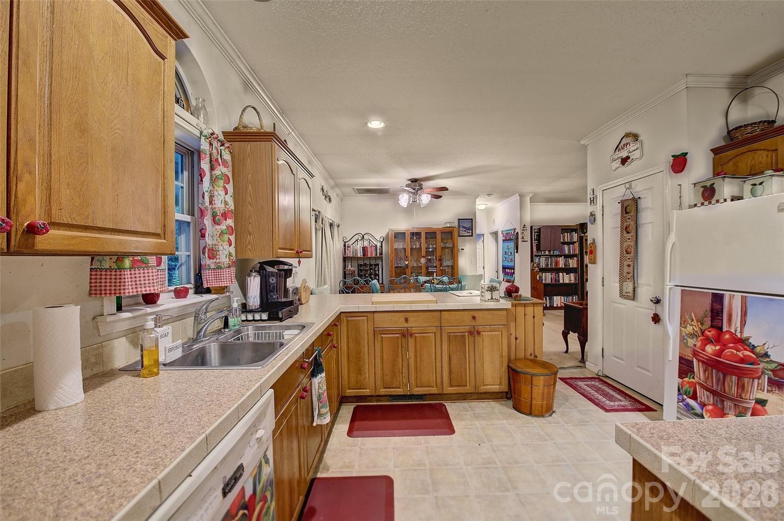 397 Reservoir Road, Spruce Pine, NC 28777 - Photo 5
