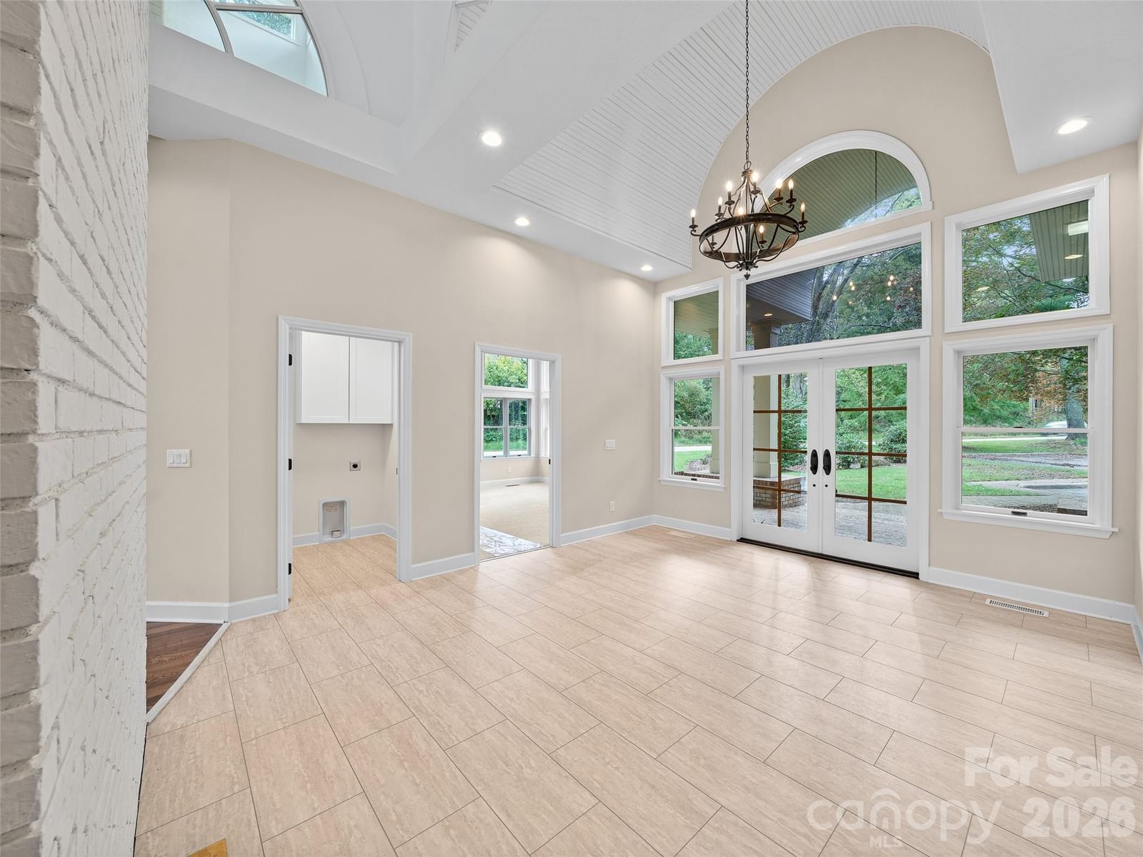 18 Carriage Park Way, Hendersonville, NC 28791 - Photo 3