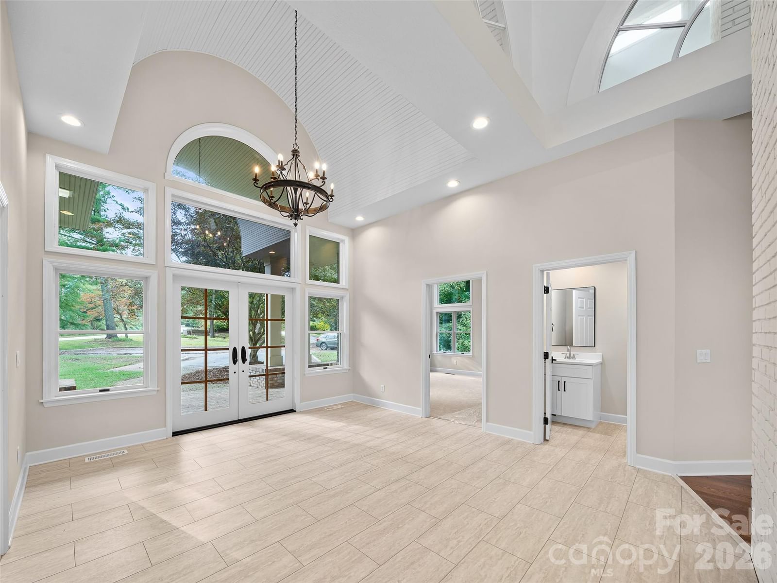 18 Carriage Park Way, Hendersonville, NC 28791 - Photo 4