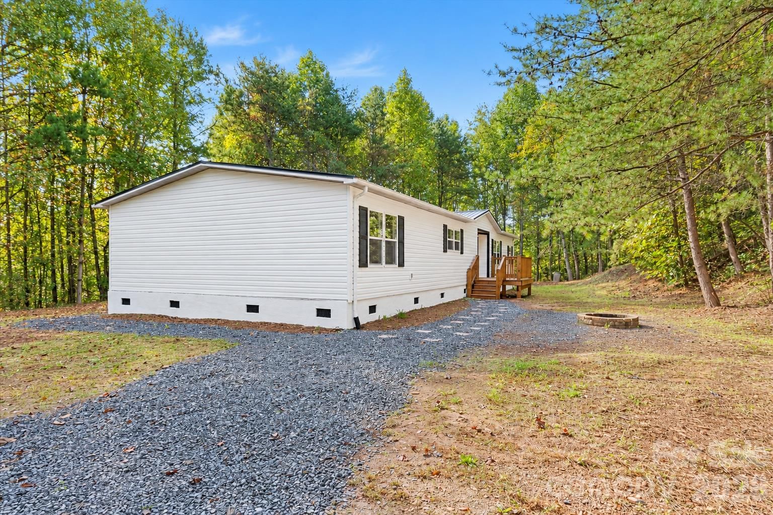 127 Pinnacle Heights Drive, Nebo, NC 28761 - Photo 3