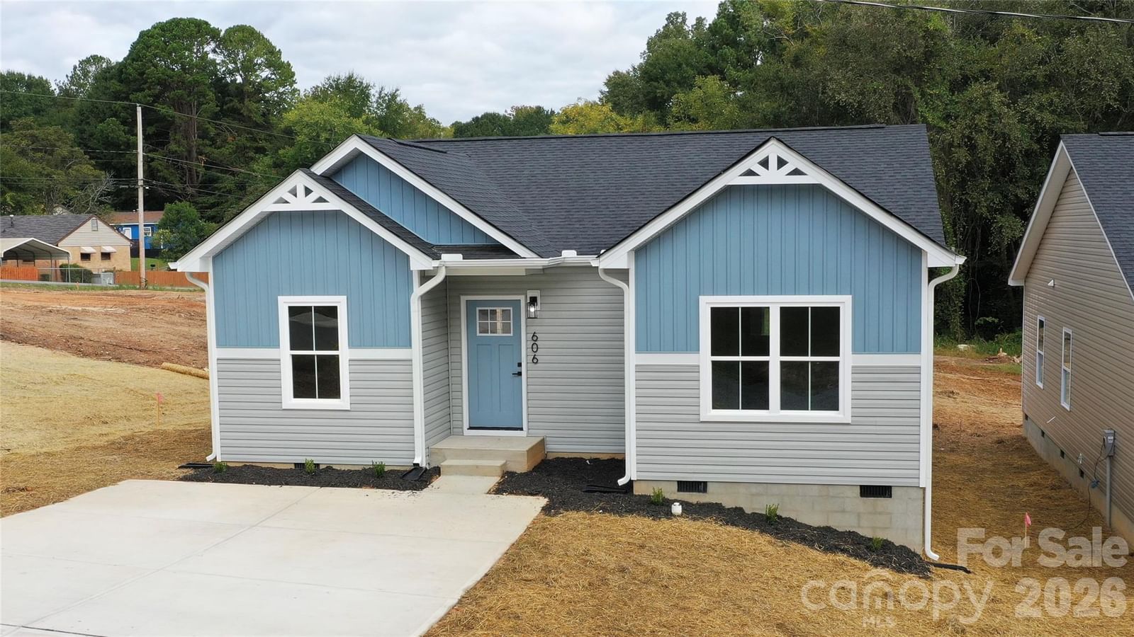 Property at 606 Robinson, Dallas, NC 28034