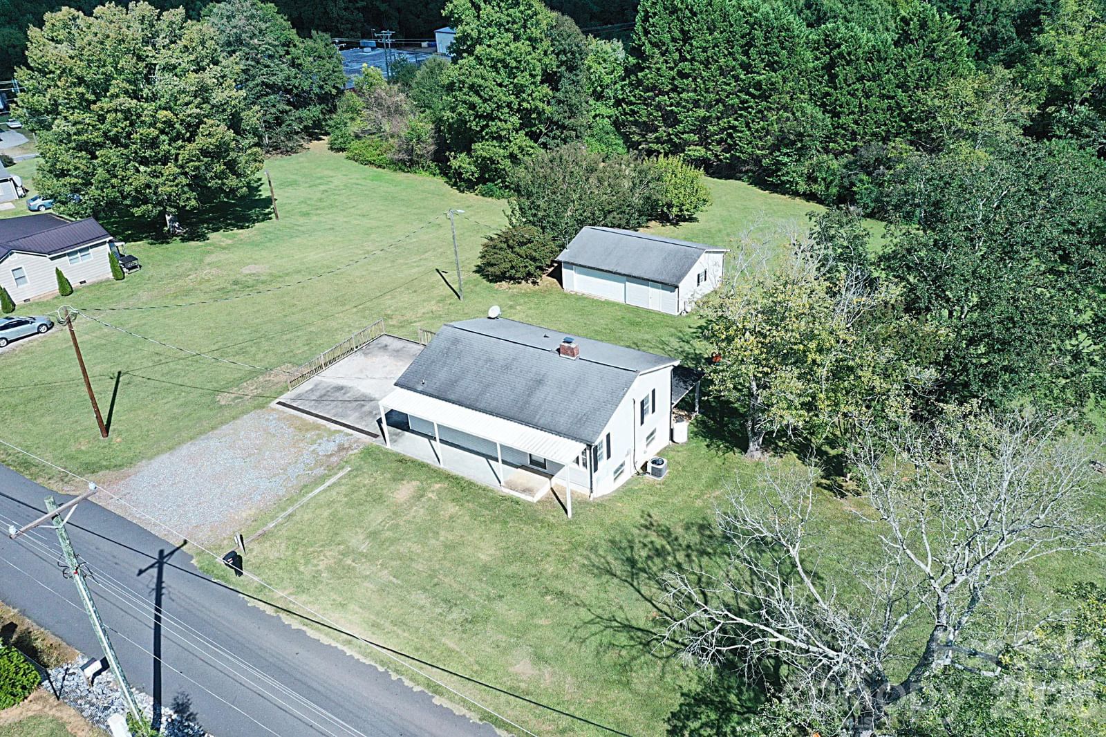 3383 Evans Drive, Connelly Springs, NC 28612 - Photo 2