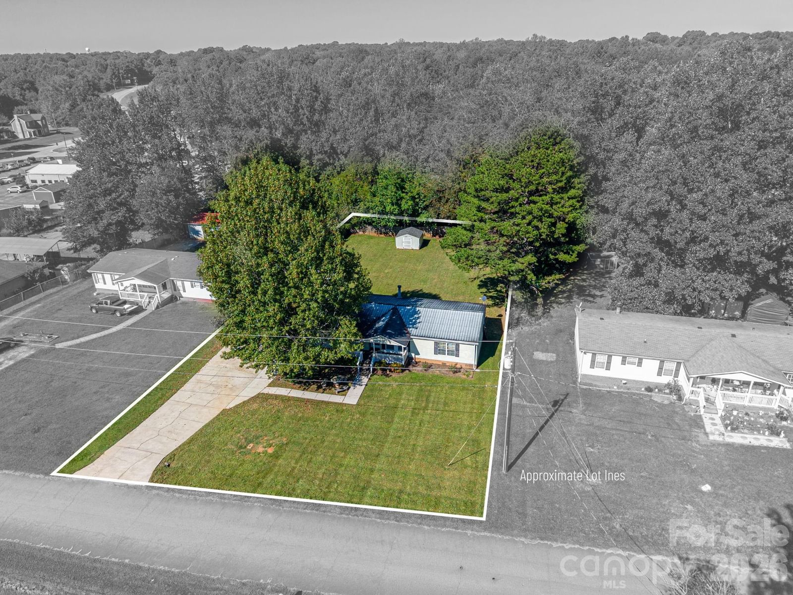 147 Finger Street, Lincolnton, NC 28092 - Photo 4