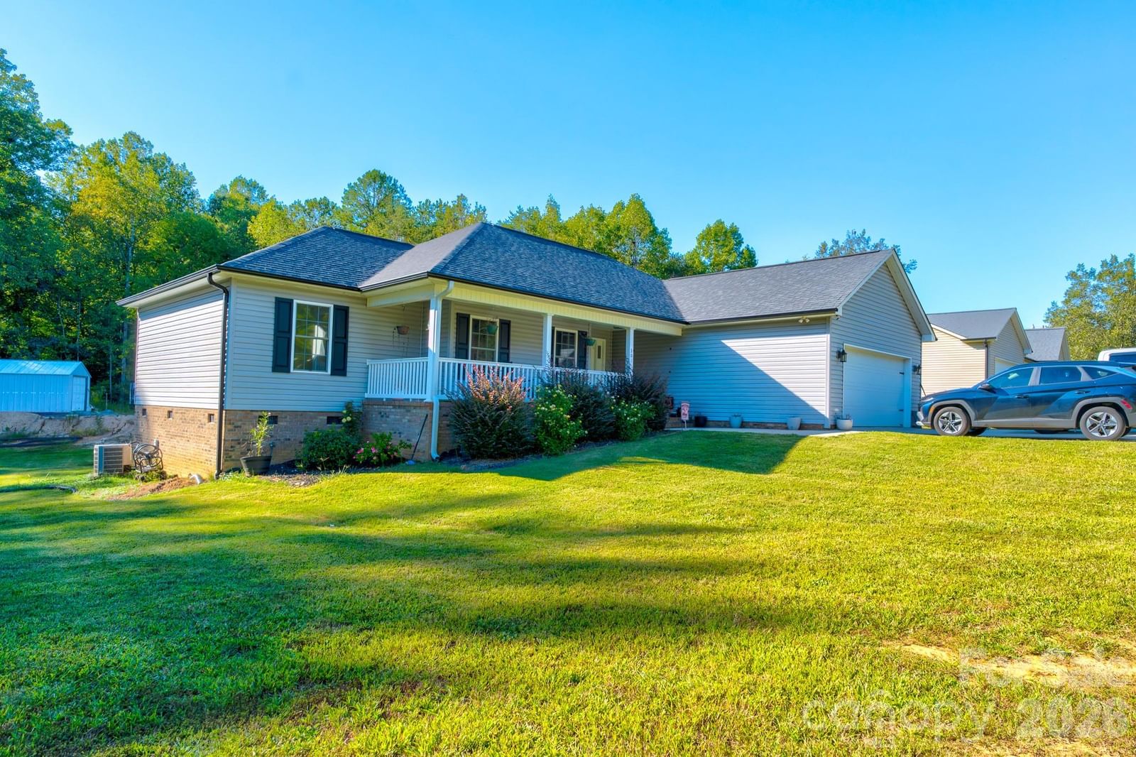 301 Delview Drive, Cherryville, NC 28021