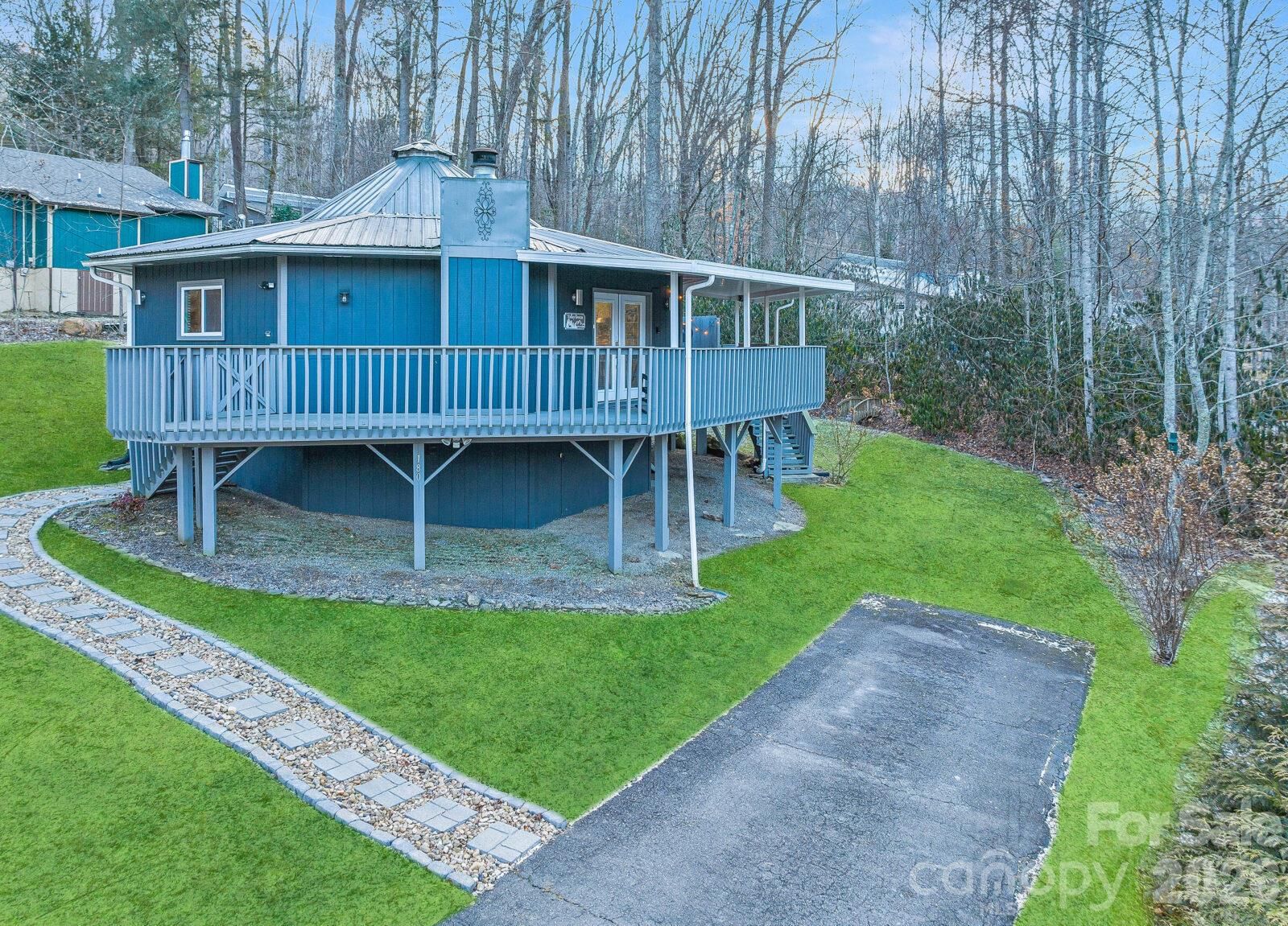 180 Hemlock Loop, Maggie Valley, NC 28751 - Photo 2