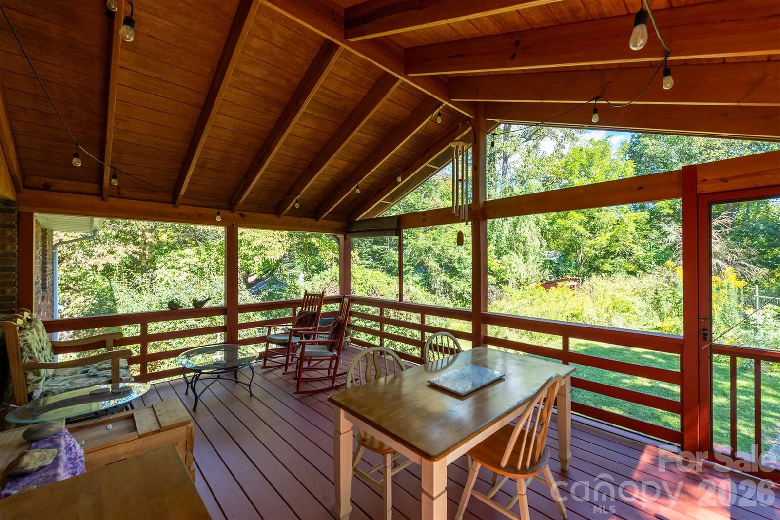 824 Cherokee Avenue, Black Mountain, NC 28711 - Photo 4