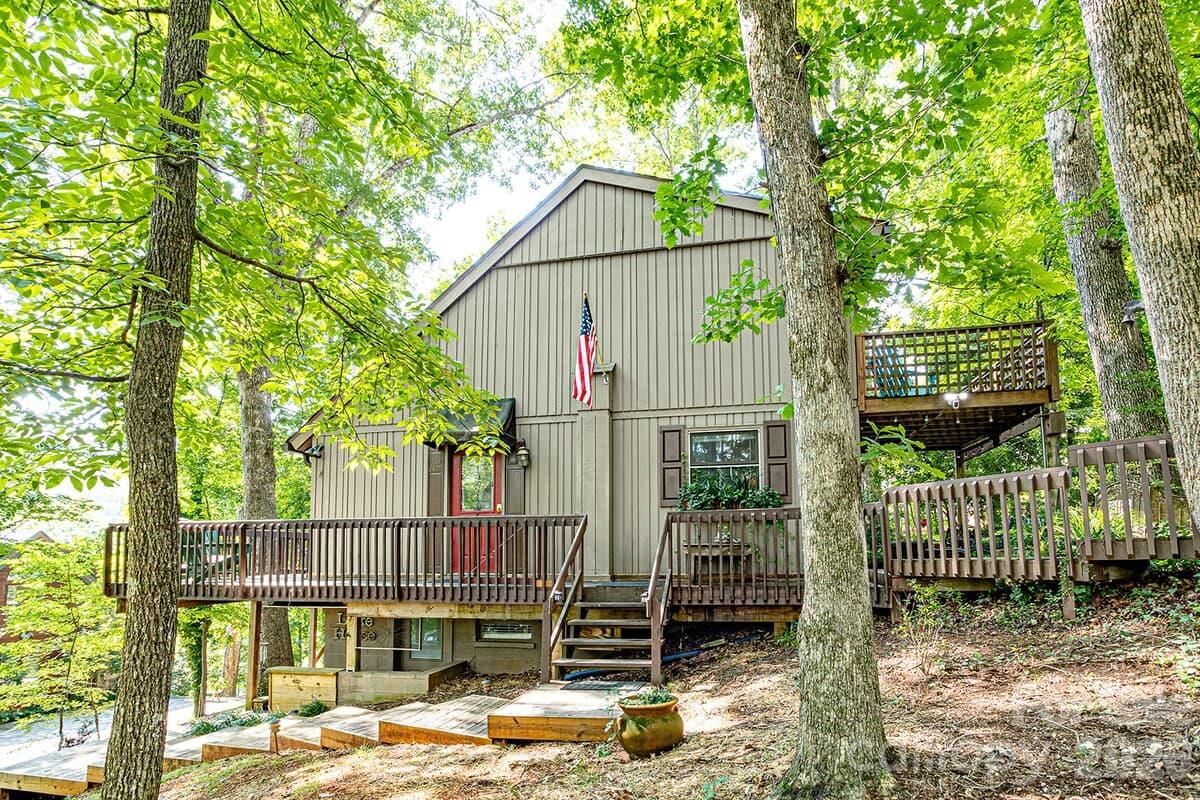 208 West Lake Drive, Lake Lure, NC 28746 - Photo 2