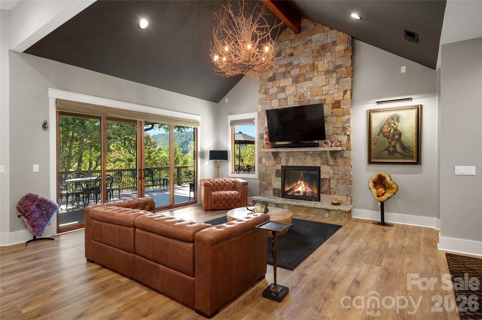 945 Somersby Parkway, Hendersonville, NC 28739 - Photo 4