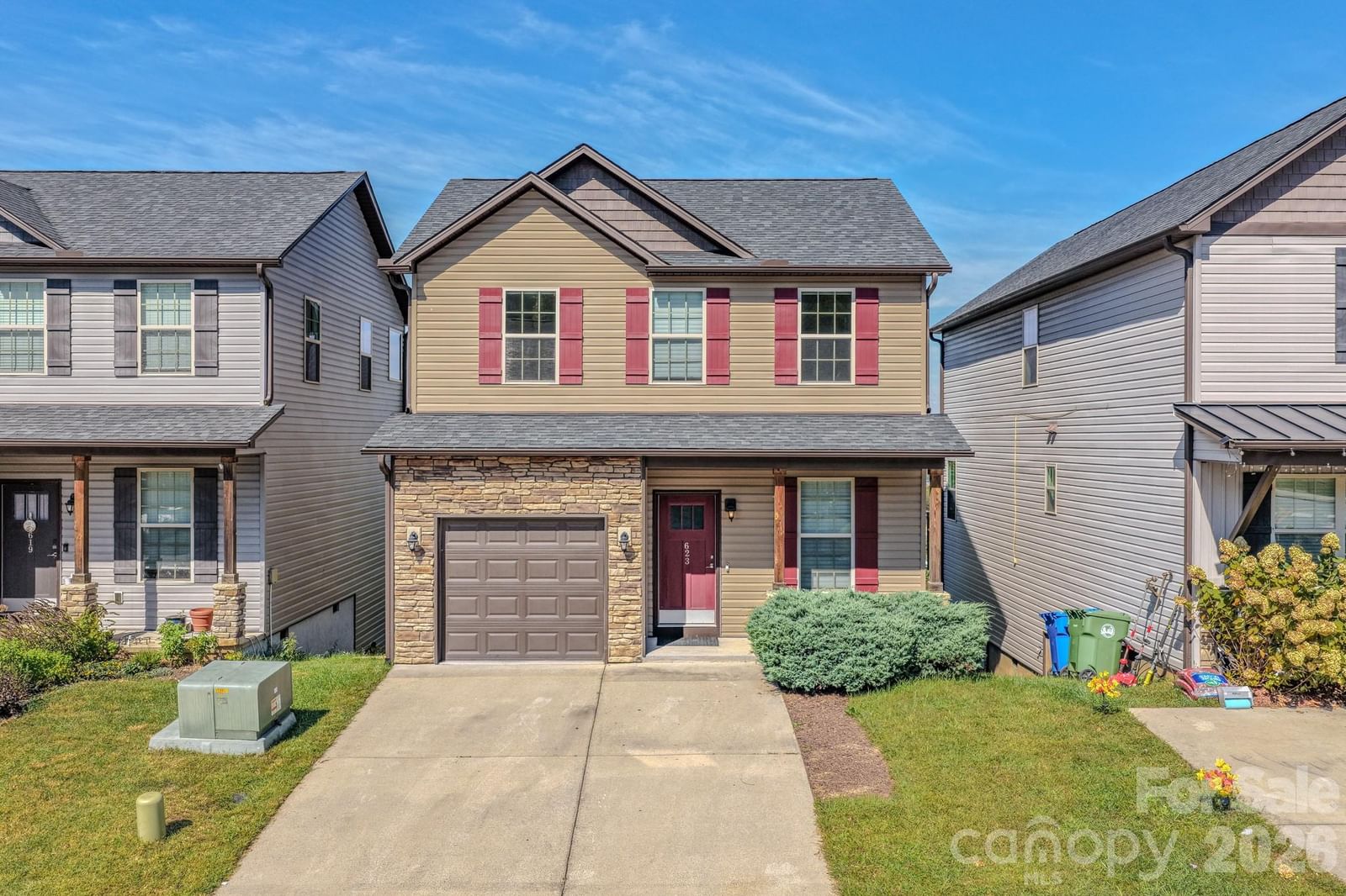 623 Cardwell Lane, Fletcher, NC 28732 - Photo 2