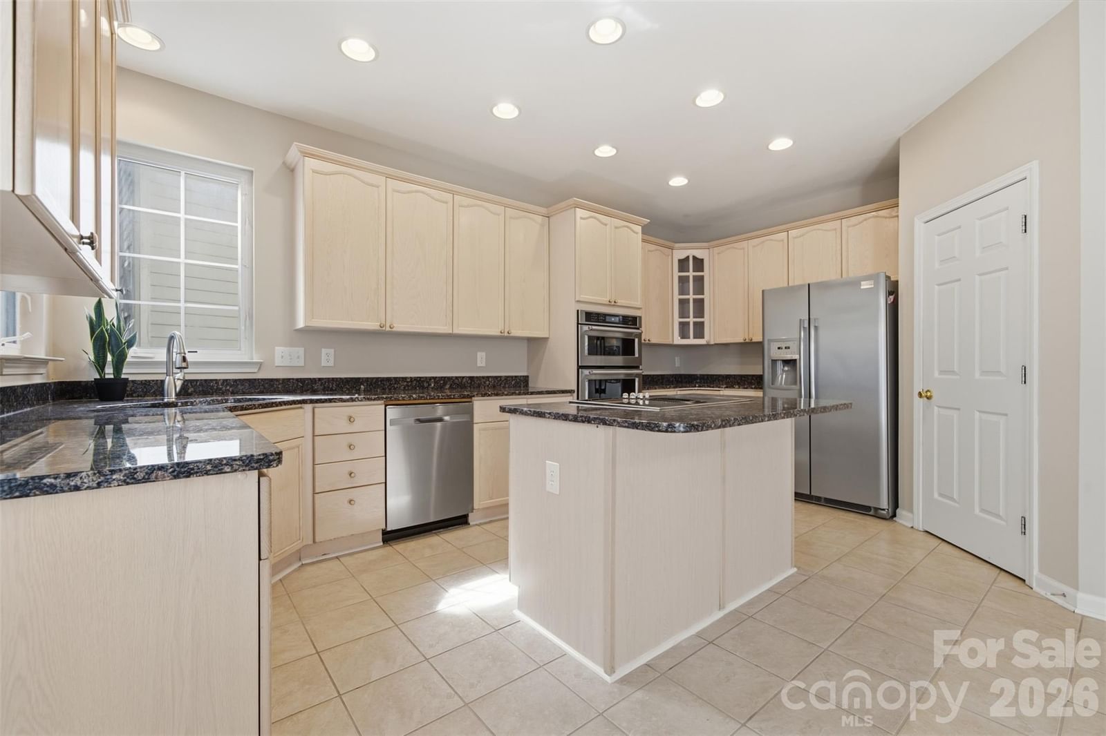 6211 Chavel Lane, Charlotte, NC 28269 - Photo 3