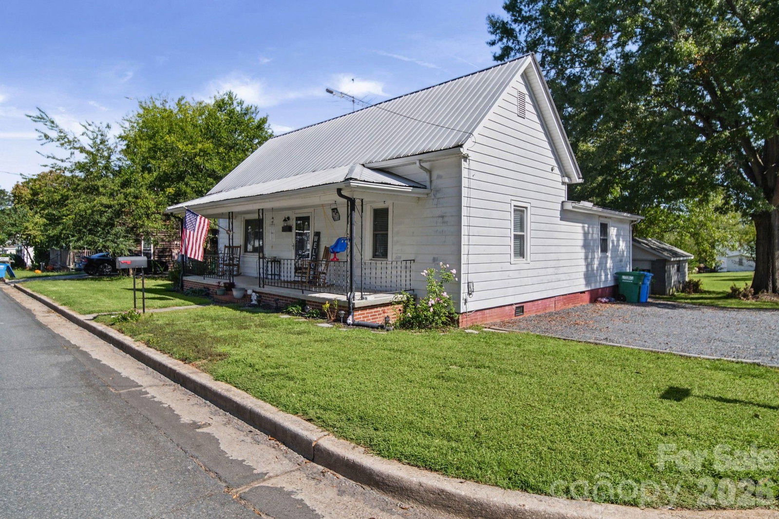 626 Austin Street, Albemarle, NC 28001 - Photo 3